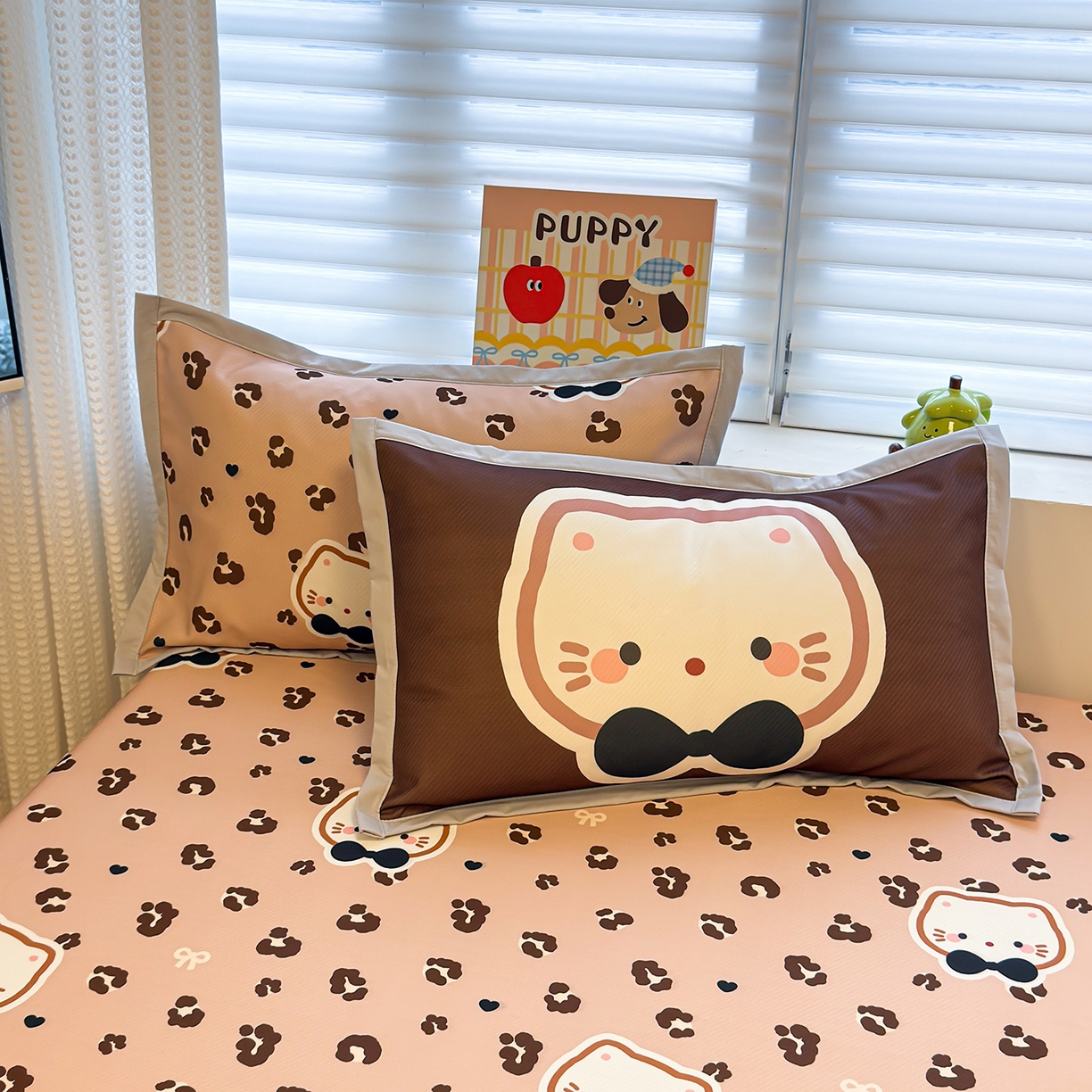 91家纺网 家纺一手货源 找家纺 懒猫家纺 2026新款卡通凉感冰丝床笠款凉席 床笠席-咖豹小猫