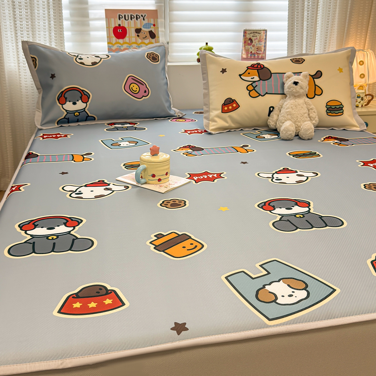 91家纺网 家纺一手货源 找家纺 懒猫家纺 2026新款卡通凉感冰丝床笠款凉席 床笠席-酷狗腊肠