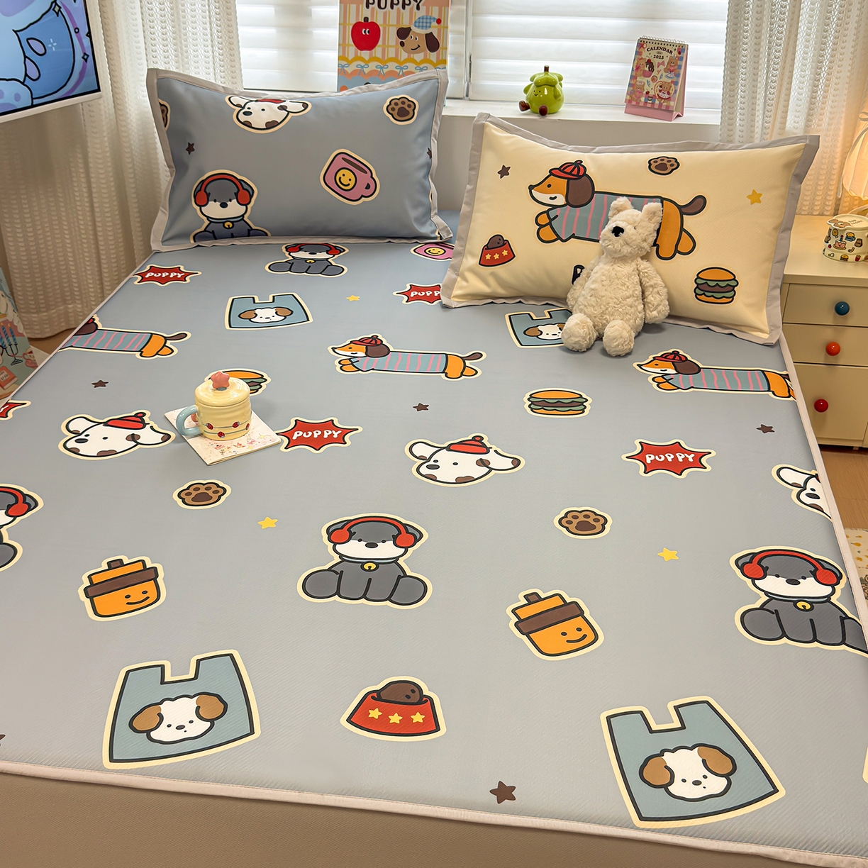 91家纺网 家纺一手货源 找家纺 懒猫家纺 2026新款卡通凉感冰丝床笠款凉席 床笠席-酷狗腊肠