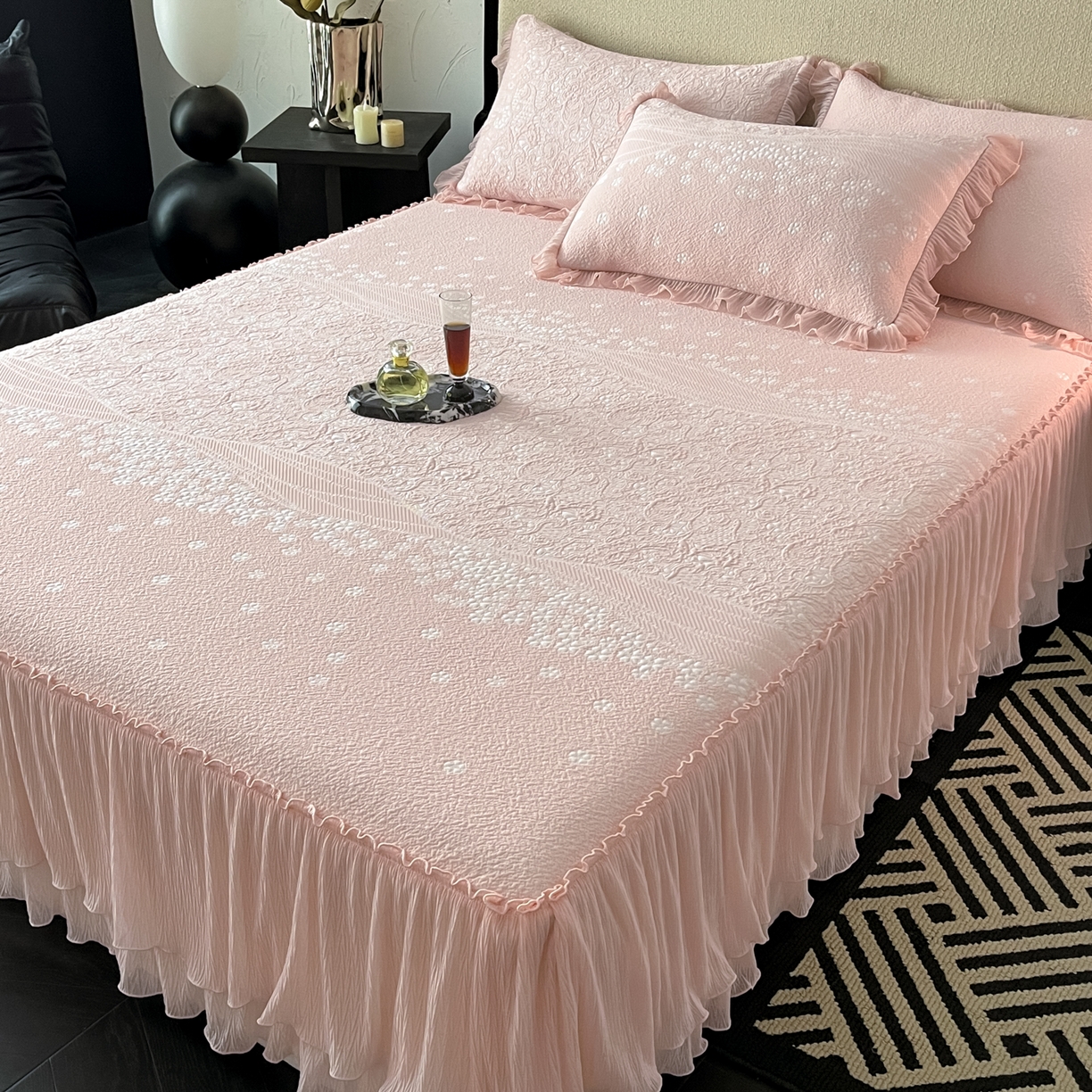 91家纺网 家纺一手货源 找家纺 （总）莱米家纺 2026新款蕾丝花系列冰豆豆床裙