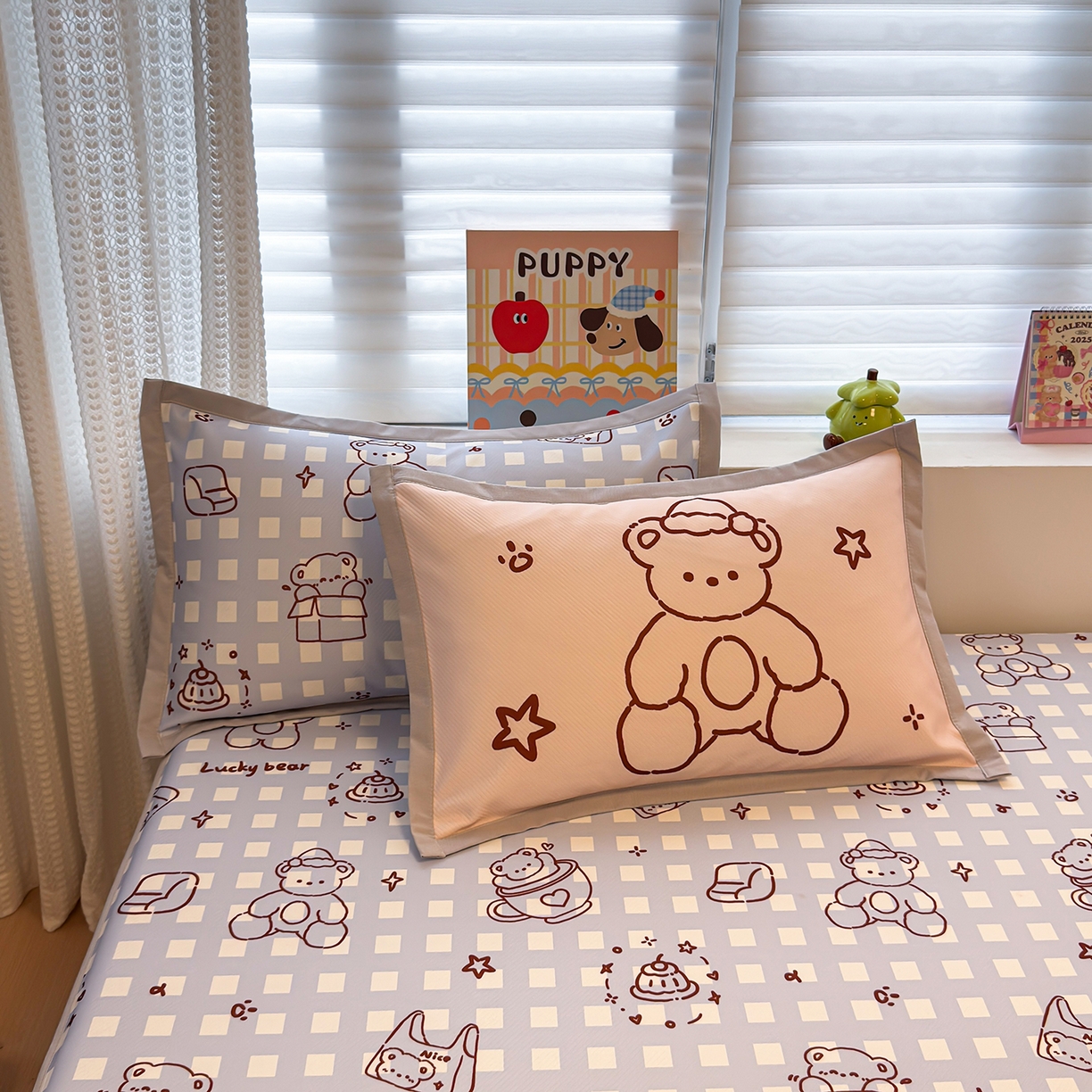 91家纺网 家纺一手货源 找家纺 懒猫家纺 2026新款卡通凉感冰丝床笠款凉席 床笠席-礼物小熊