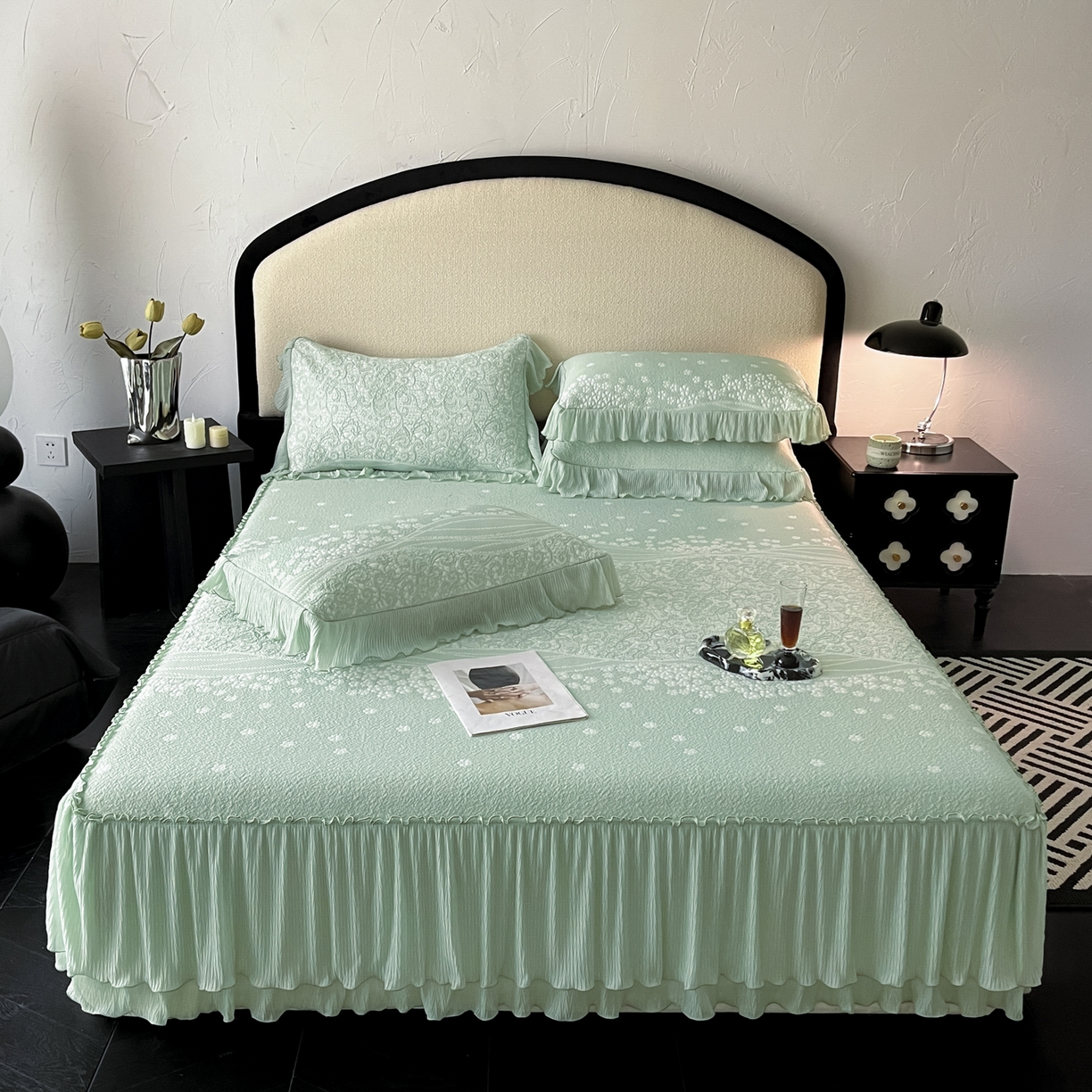 91家纺网 家纺一手货源 找家纺 莱米家纺 2026新款蕾丝花系列冰豆豆床裙 花漾-绿