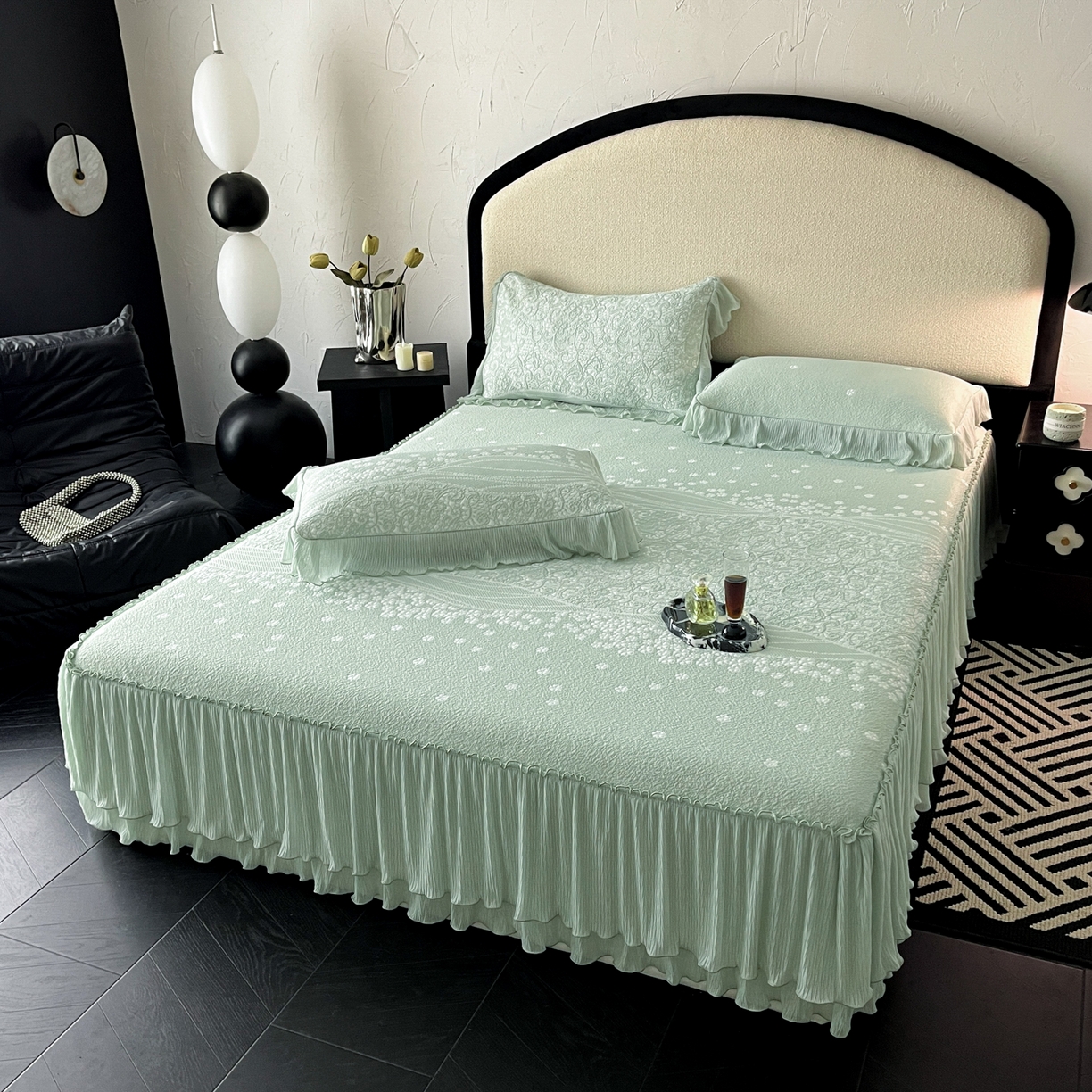 91家纺网 家纺一手货源 找家纺 莱米家纺 2026新款蕾丝花系列冰豆豆床裙 花漾-绿