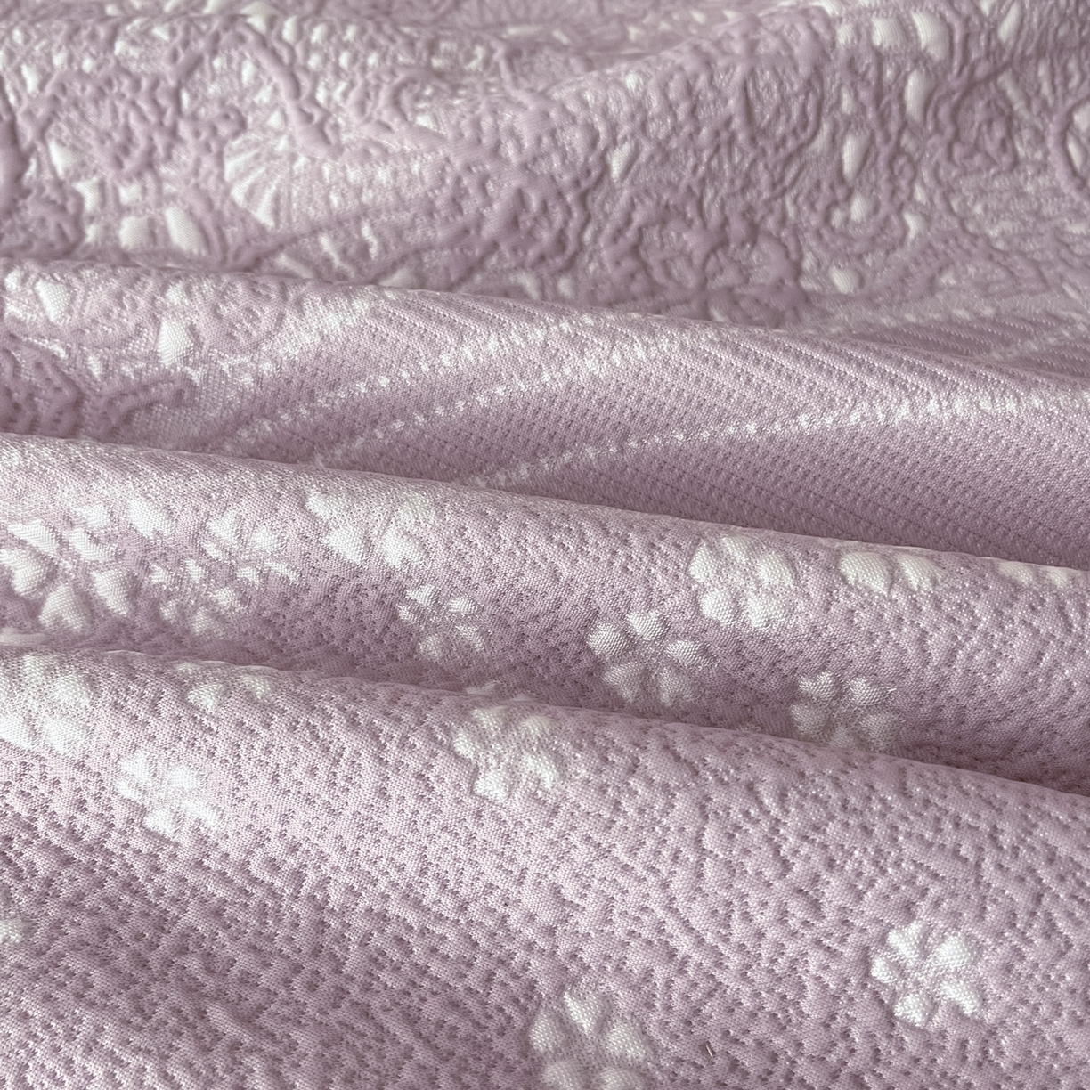 91家纺网 家纺一手货源 找家纺 莱米家纺 2026新款蕾丝花系列冰豆豆床裙 花漾-紫