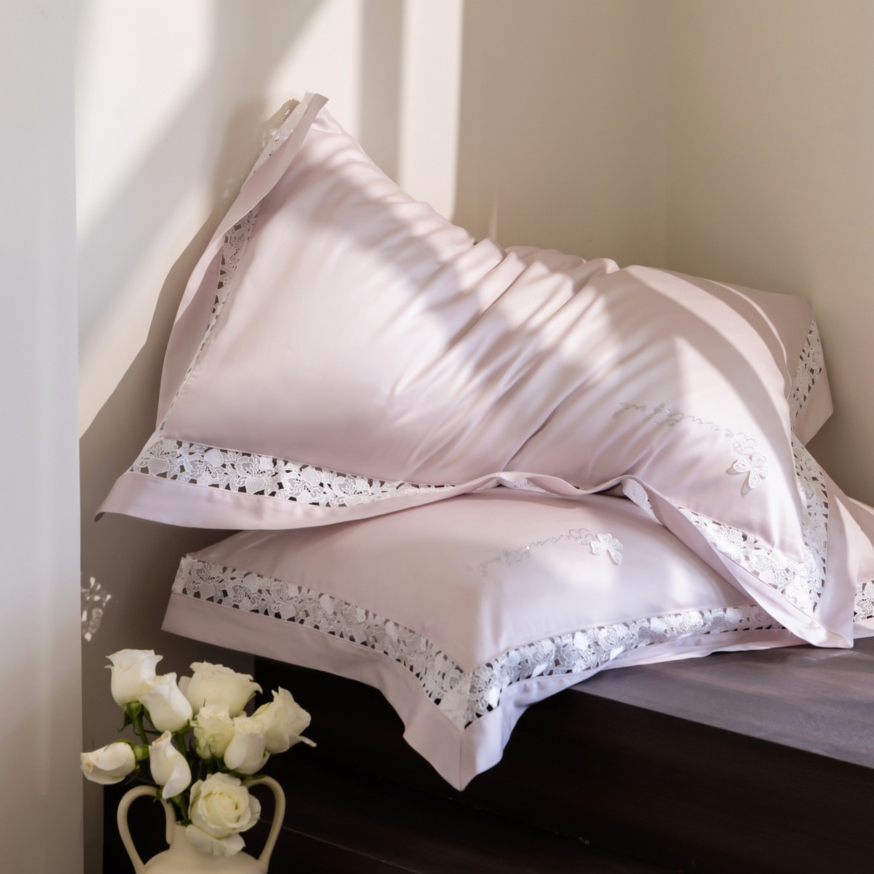 91家纺网 家纺一手货源 找家纺 （总）佳汐蓝家纺 2026新款50S天丝棉镂空水溶蕾丝花边四件套-娜瑞诗系列