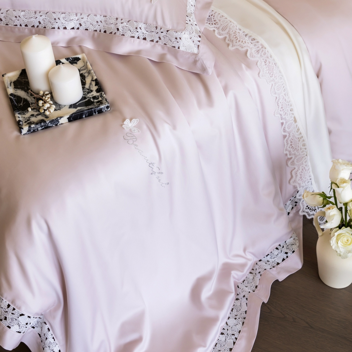 91家纺网 家纺一手货源 找家纺 （总）佳汐蓝家纺 2026新款50S天丝棉镂空水溶蕾丝花边四件套-娜瑞诗系列