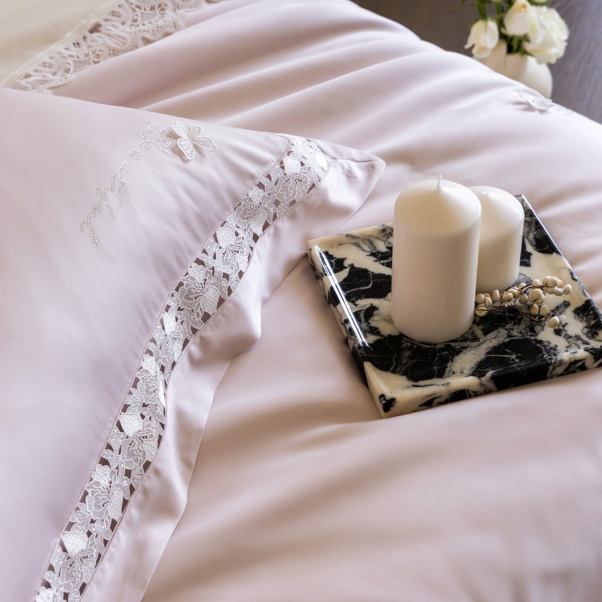 91家纺网 家纺一手货源 找家纺 （总）佳汐蓝家纺 2026新款50S天丝棉镂空水溶蕾丝花边四件套-娜瑞诗系列