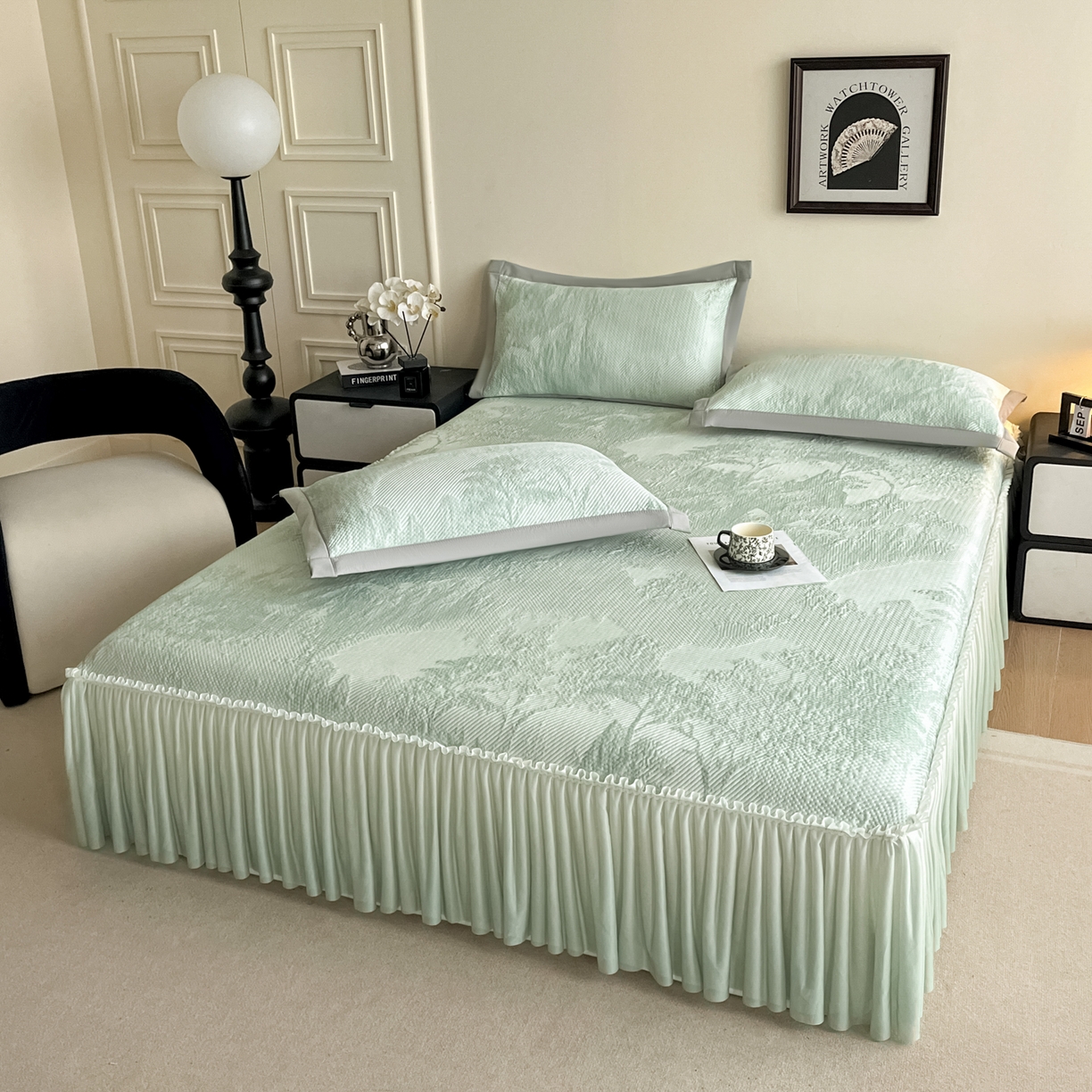 莱米家纺 2026新款PE凉感冰豆豆床裙水墨画系列 南枝-绿