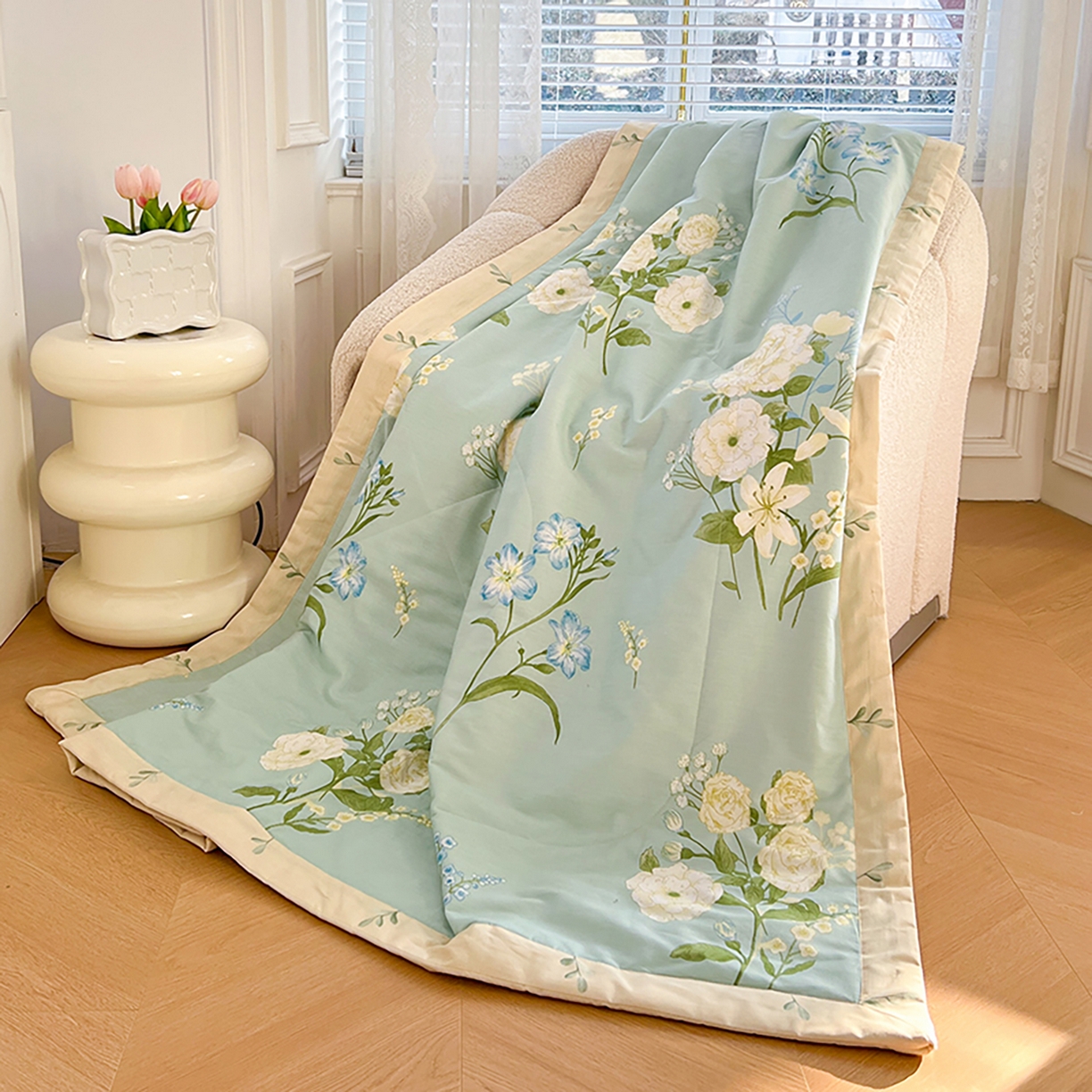 91家纺网 家纺一手货源 找家纺 尊妙被业 2026春夏新款全棉印花夏被空调被夏凉被 含苞初放-绿