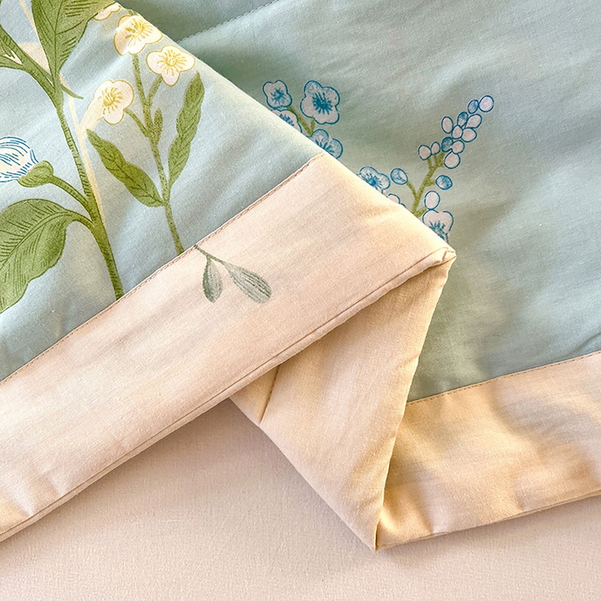 91家纺网 家纺一手货源 找家纺 尊妙被业 2026春夏新款全棉印花夏被空调被夏凉被 含苞初放-绿