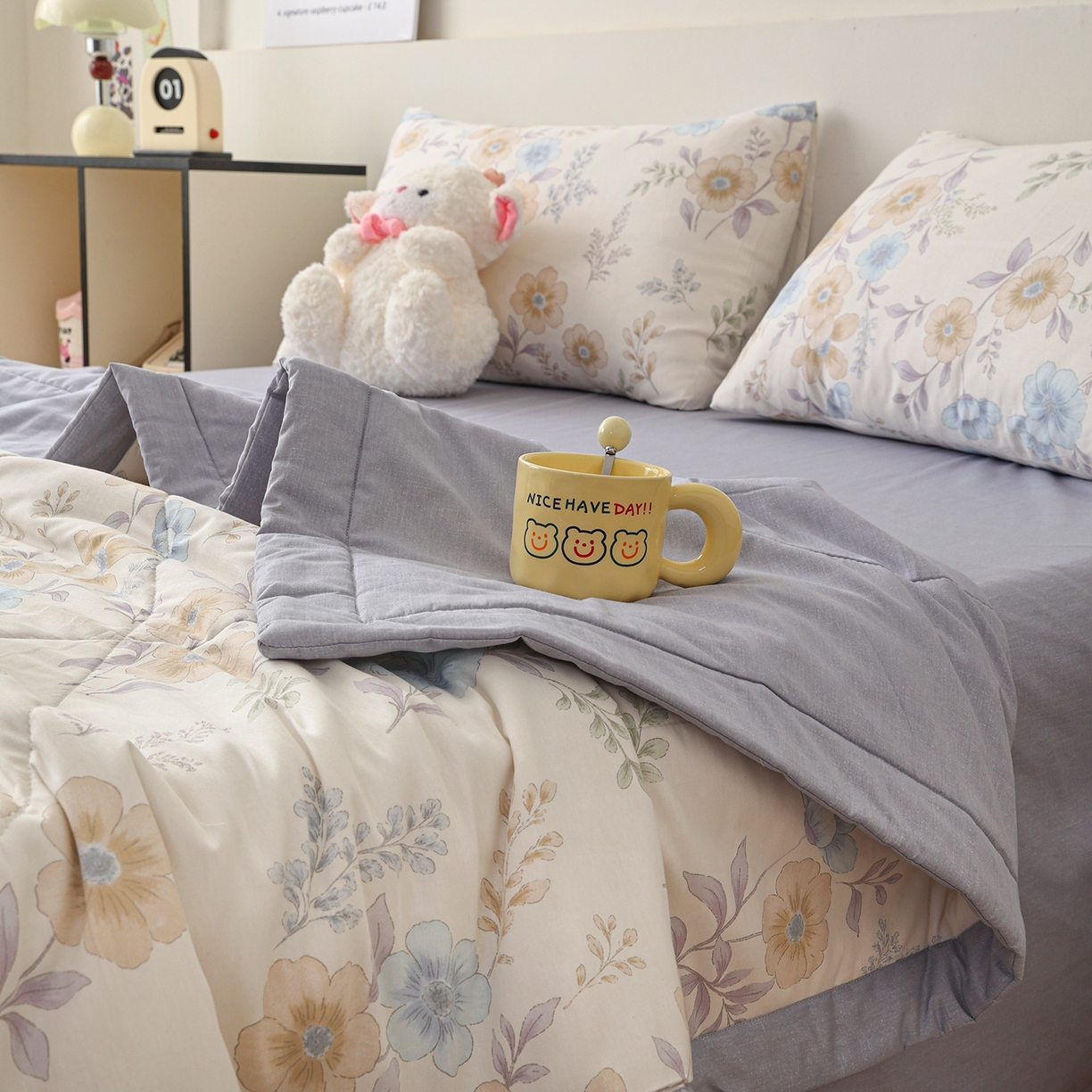 91家纺网 家纺一手货源 找家纺 尊妙被业 2026春夏新款全棉印花夏被空调被夏凉被 简秋