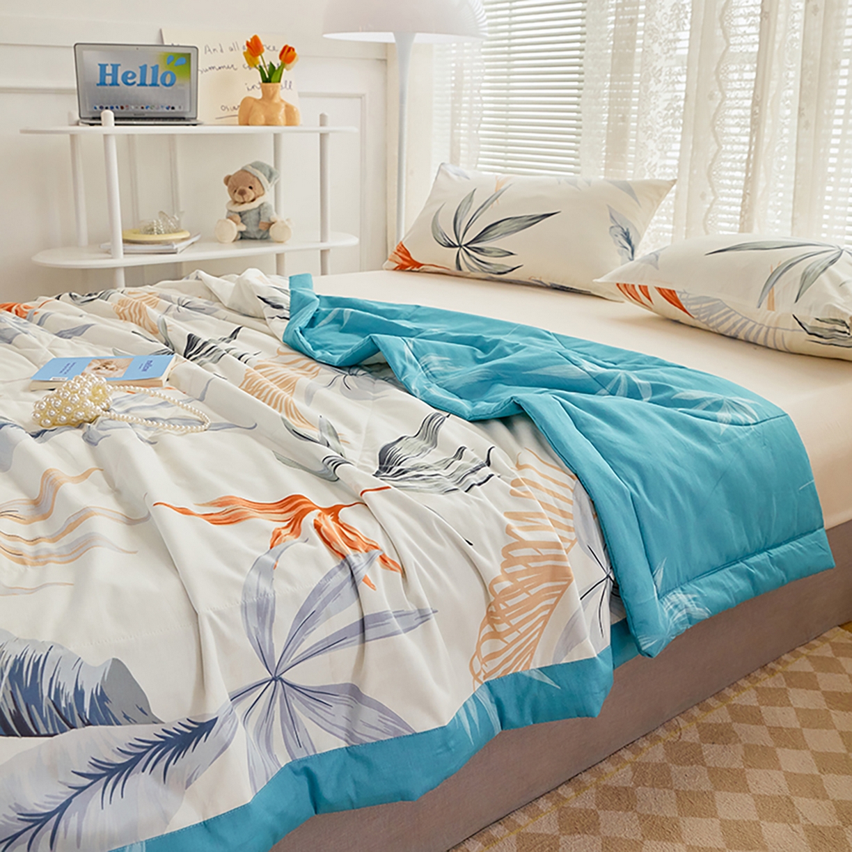 91家纺网 家纺一手货源 找家纺 尊妙被业 2026春夏新款全棉印花夏被空调被夏凉被 爱丽叶影