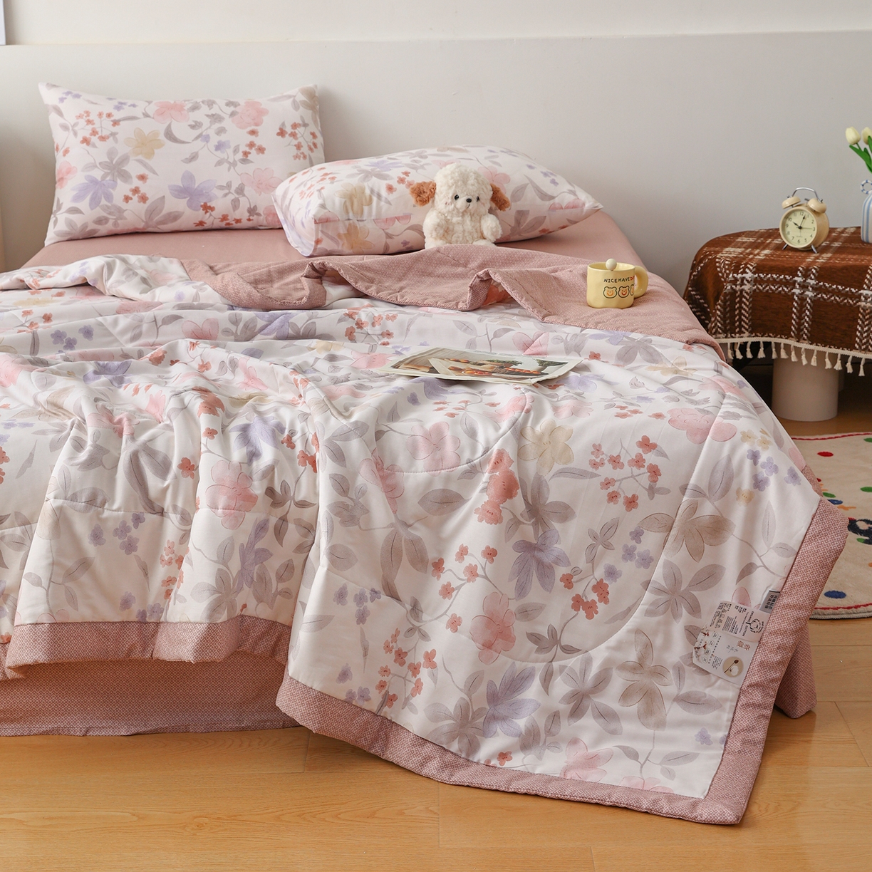 91家纺网 家纺一手货源 找家纺 尊妙被业 2026春夏新款全棉印花夏被空调被夏凉被 杜桑花园