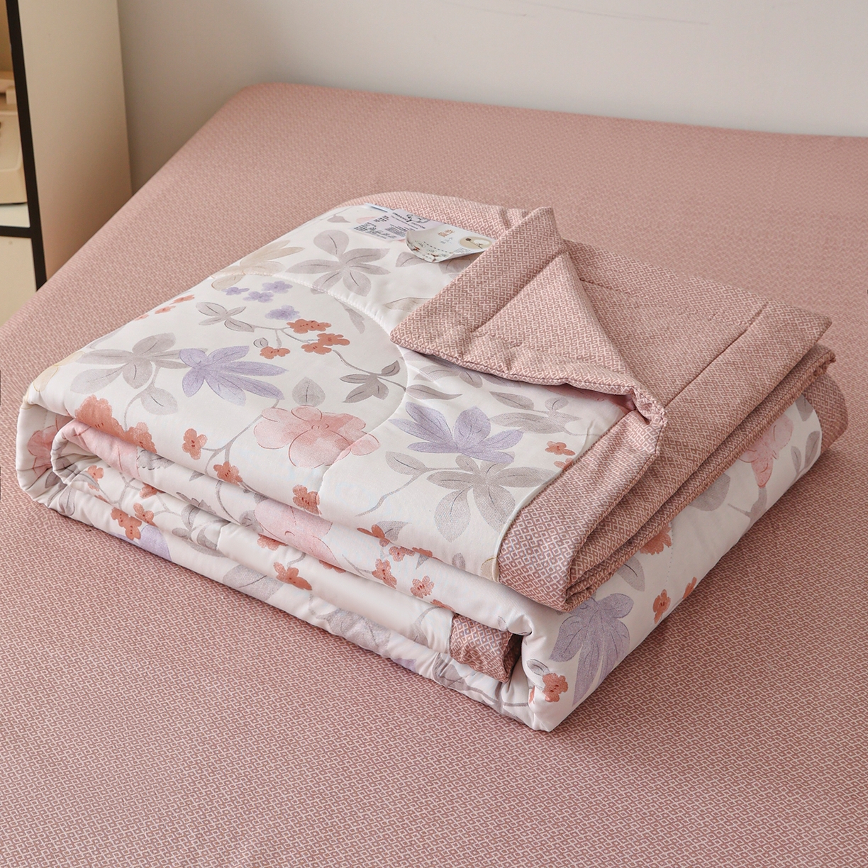 91家纺网 家纺一手货源 找家纺 尊妙被业 2026春夏新款全棉印花夏被空调被夏凉被 杜桑花园