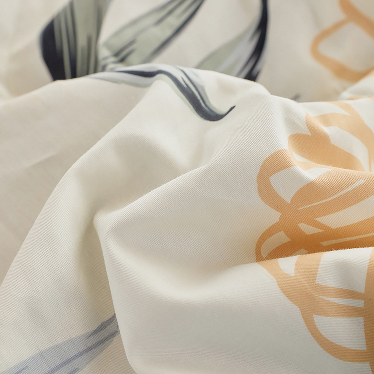 91家纺网 家纺一手货源 找家纺 尊妙被业 2026春夏新款全棉印花夏被空调被夏凉被 爱丽叶影