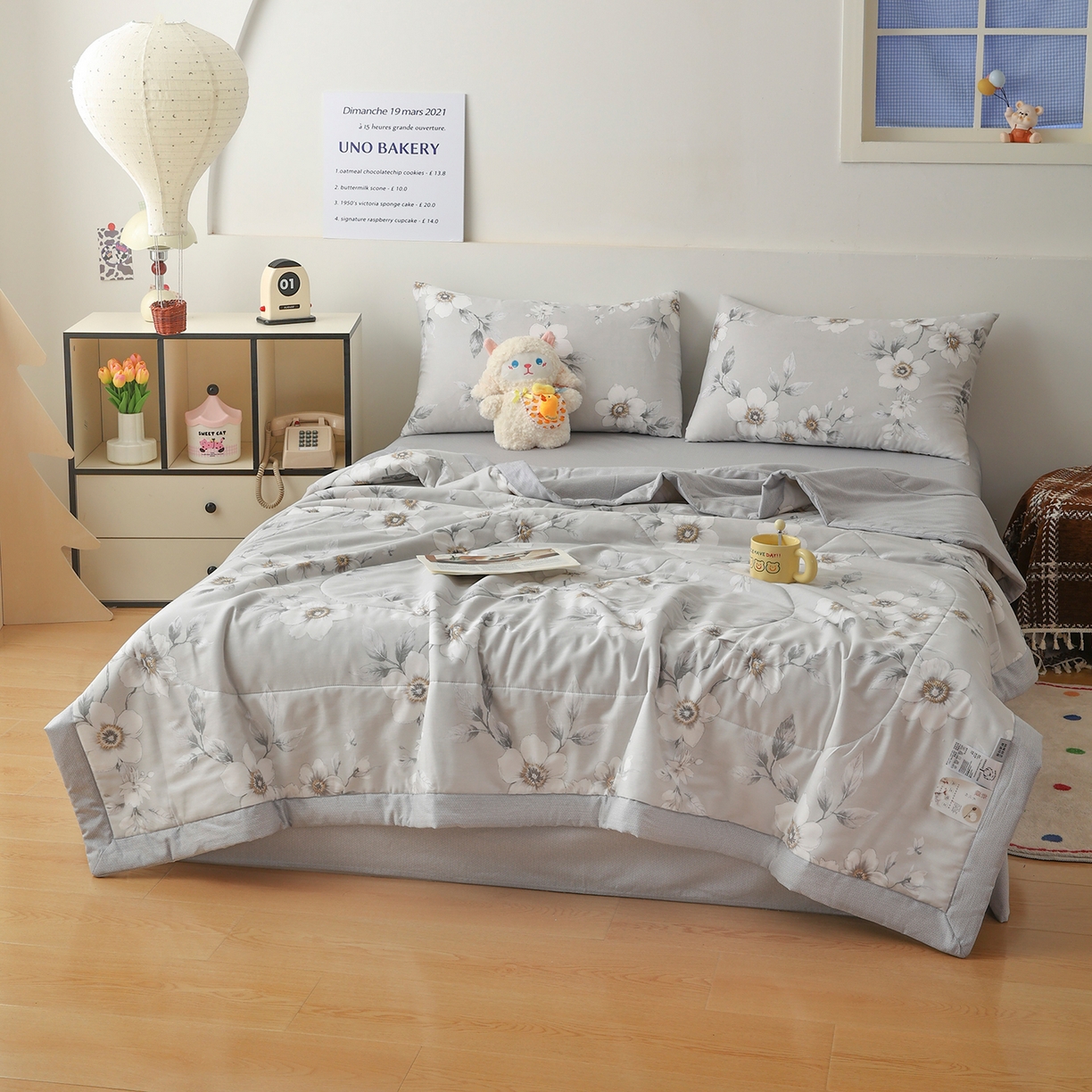 91家纺网 家纺一手货源 找家纺 尊妙被业 2026春夏新款全棉印花夏被空调被夏凉被 茉清浅 灰