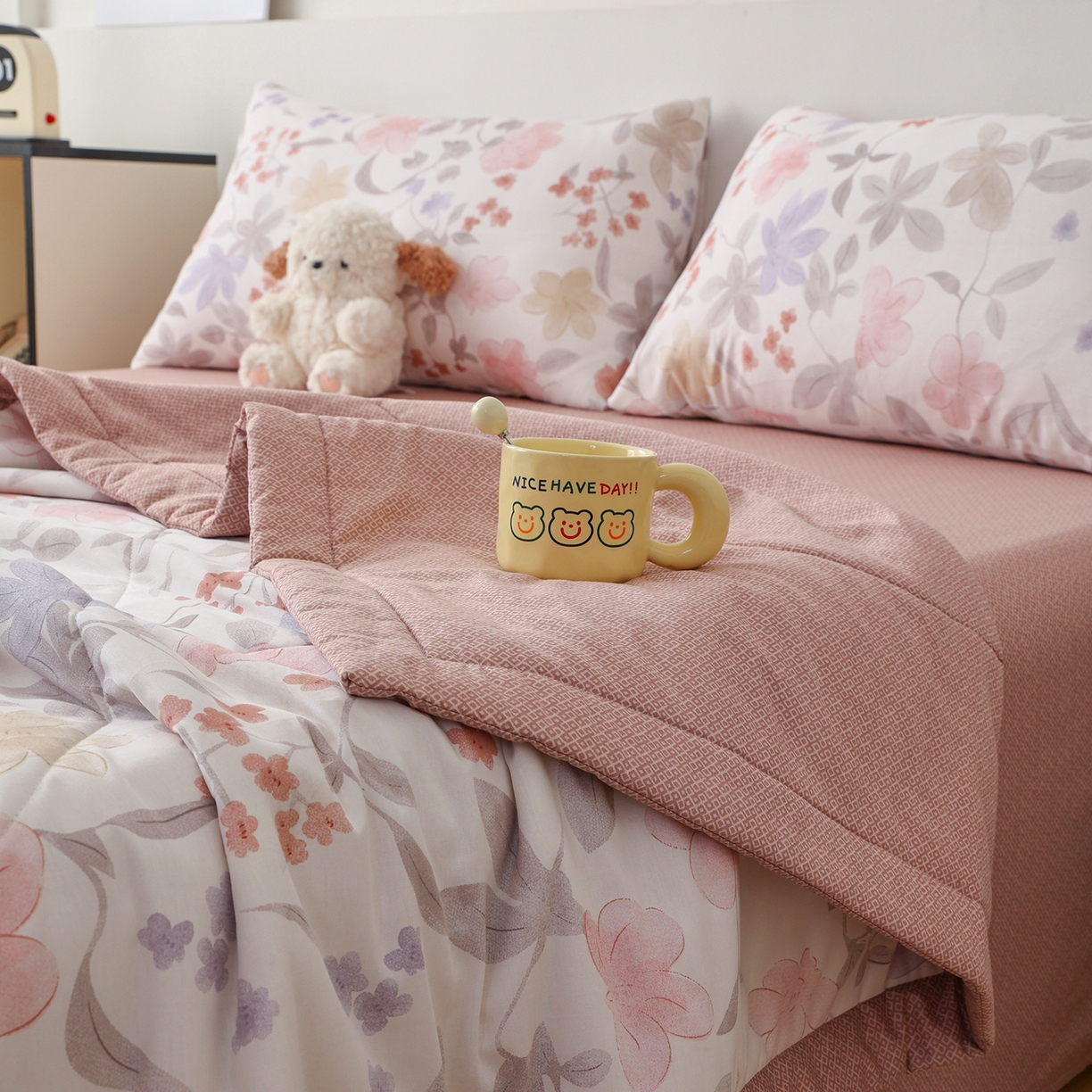 91家纺网 家纺一手货源 找家纺 尊妙被业 2026春夏新款全棉印花夏被空调被夏凉被 杜桑花园