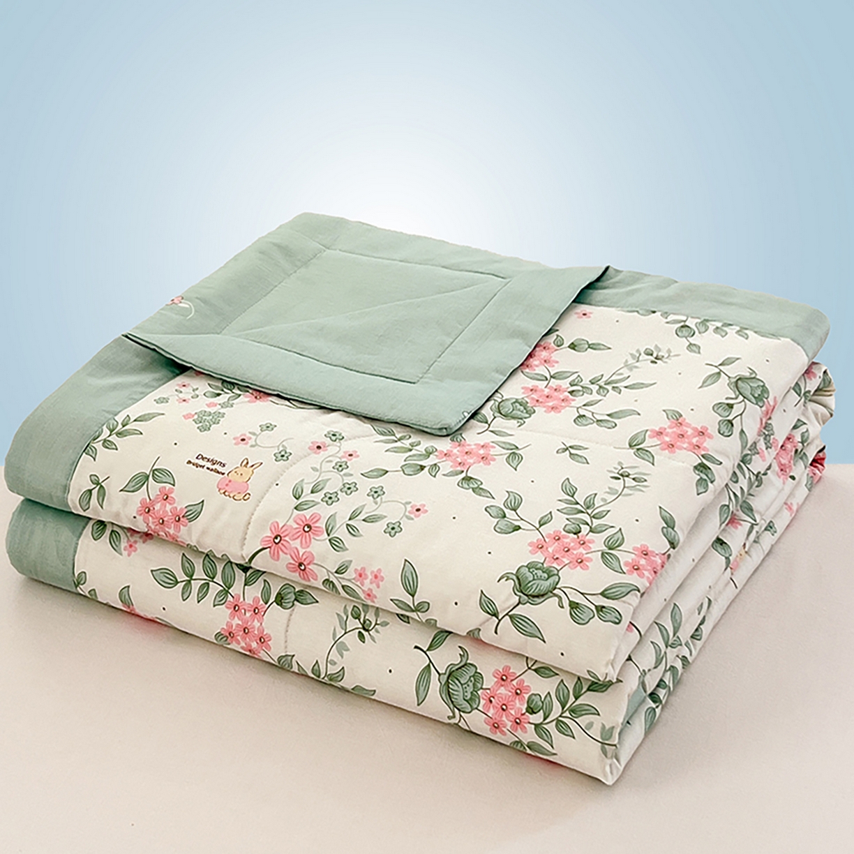 91家纺网 家纺一手货源 找家纺 尊妙被业 2026春夏新款全棉印花夏被空调被夏凉被 叶柔苏夏-米