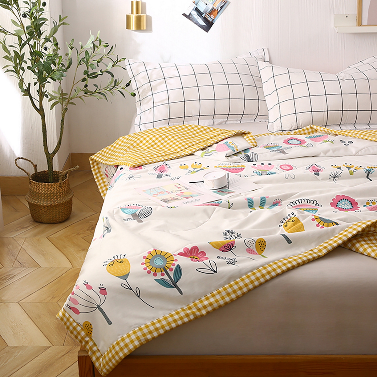 91家纺网 家纺一手货源 找家纺 尊妙被业 2026春夏新款全棉印花夏被空调被夏凉被 奇异花语