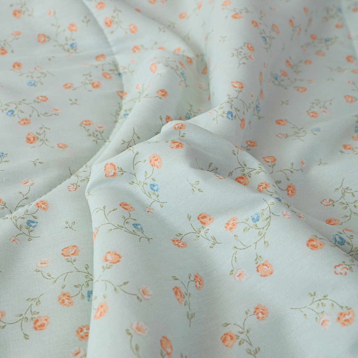 91家纺网 家纺一手货源 找家纺 尊妙被业 2026春夏新款全棉印花夏被空调被夏凉被 紫罗兰的梦