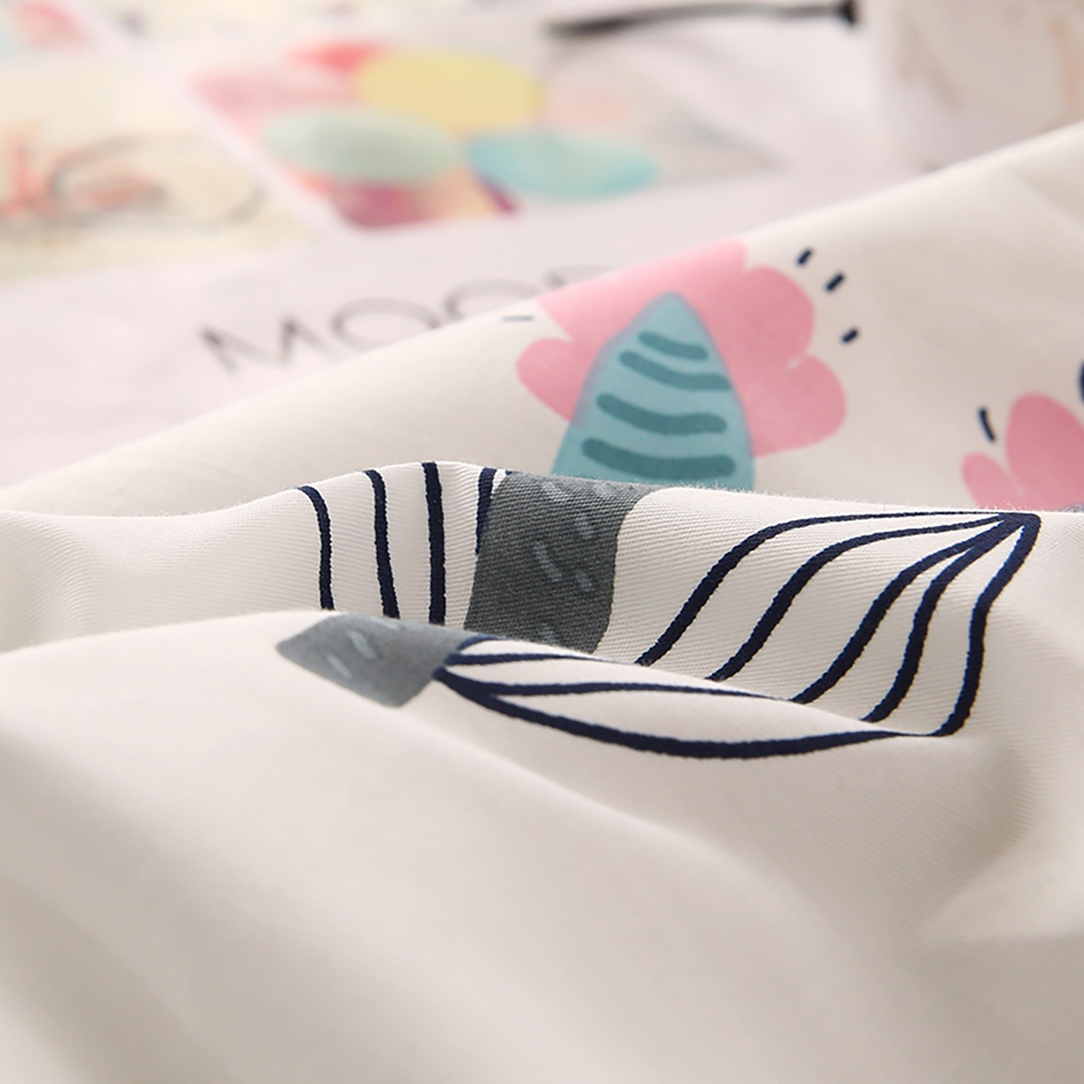 91家纺网 家纺一手货源 找家纺 尊妙被业 2026春夏新款全棉印花夏被空调被夏凉被 奇异花语