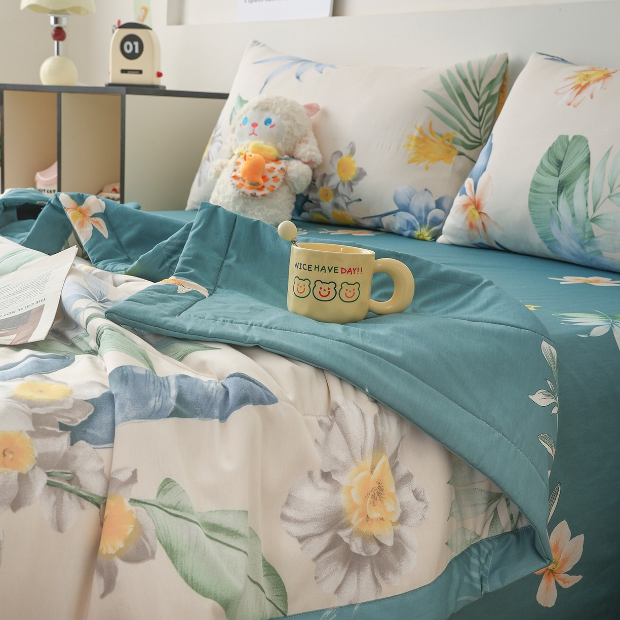 91家纺网 家纺一手货源 找家纺 尊妙被业 2026春夏新款全棉印花夏被空调被夏凉被 千叶花语