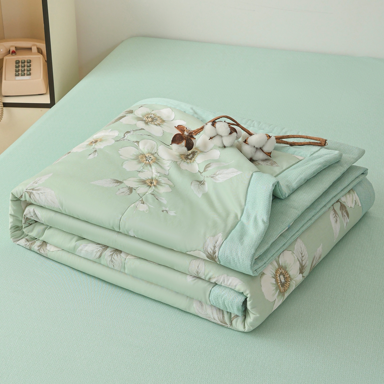 91家纺网 家纺一手货源 找家纺 尊妙被业 2026春夏新款全棉印花夏被空调被夏凉被 茉清浅 绿