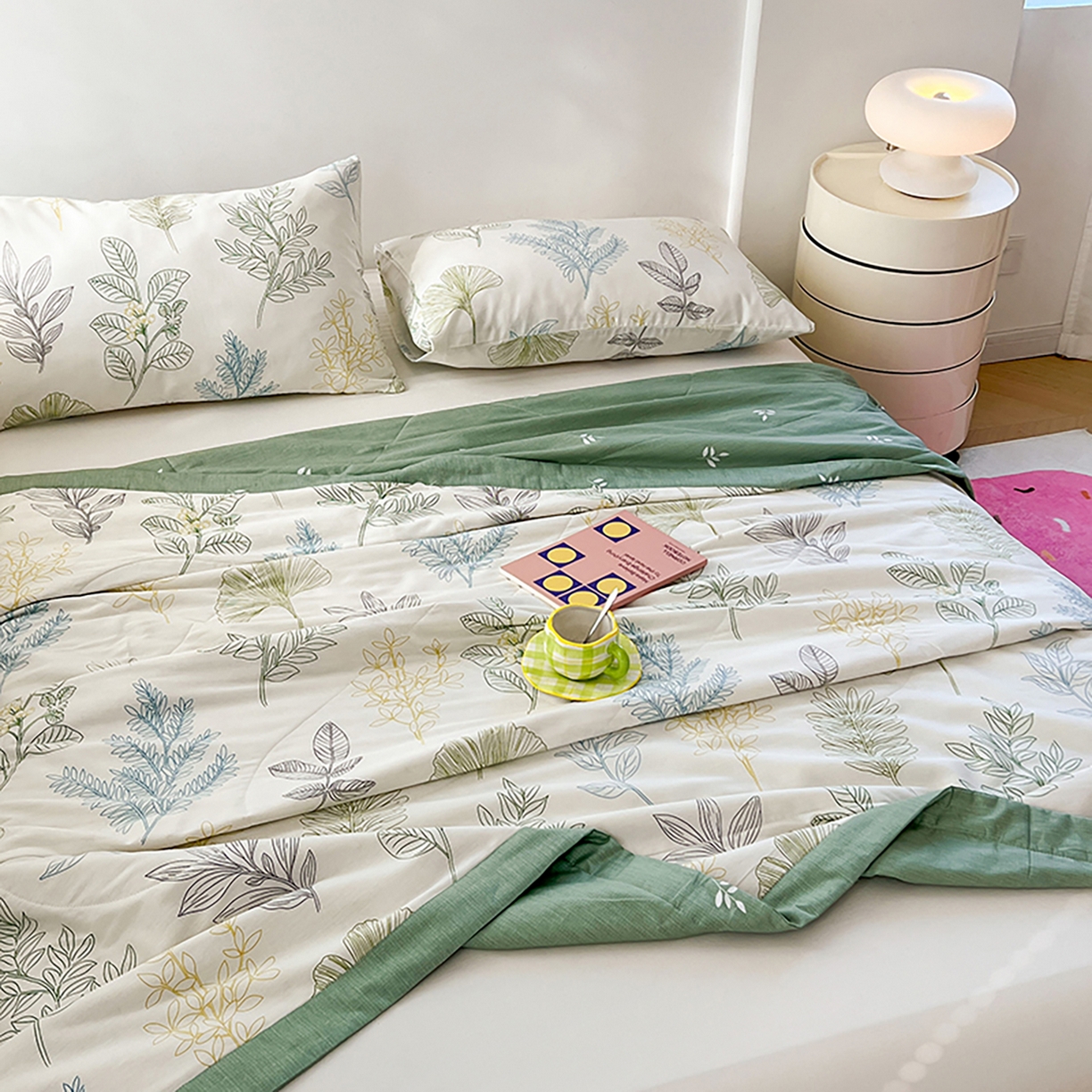 91家纺网 家纺一手货源 找家纺 尊妙被业 2026春夏新款全棉印花夏被空调被夏凉被 春风沐㰤