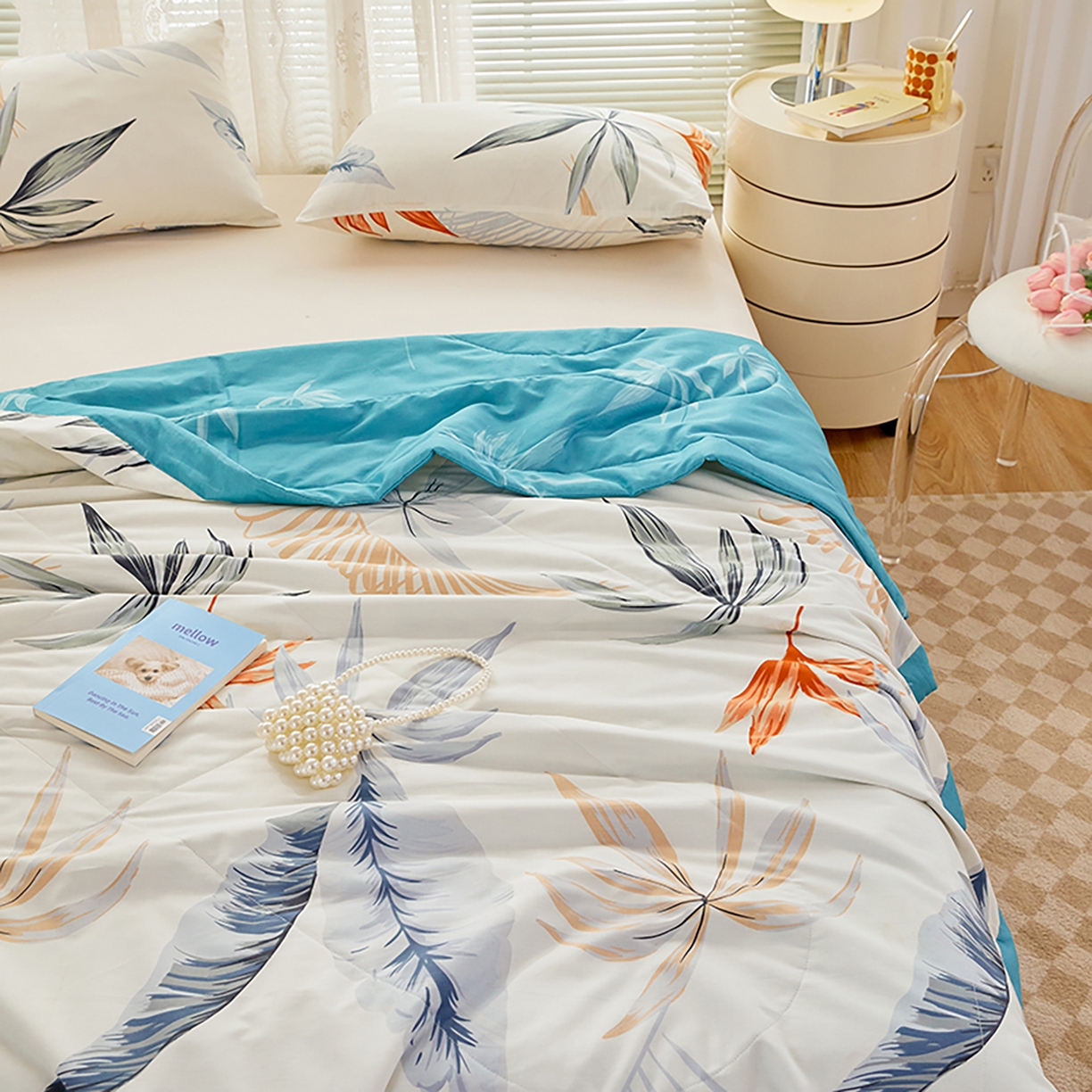 91家纺网 家纺一手货源 找家纺 尊妙被业 2026春夏新款全棉印花夏被空调被夏凉被 爱丽叶影