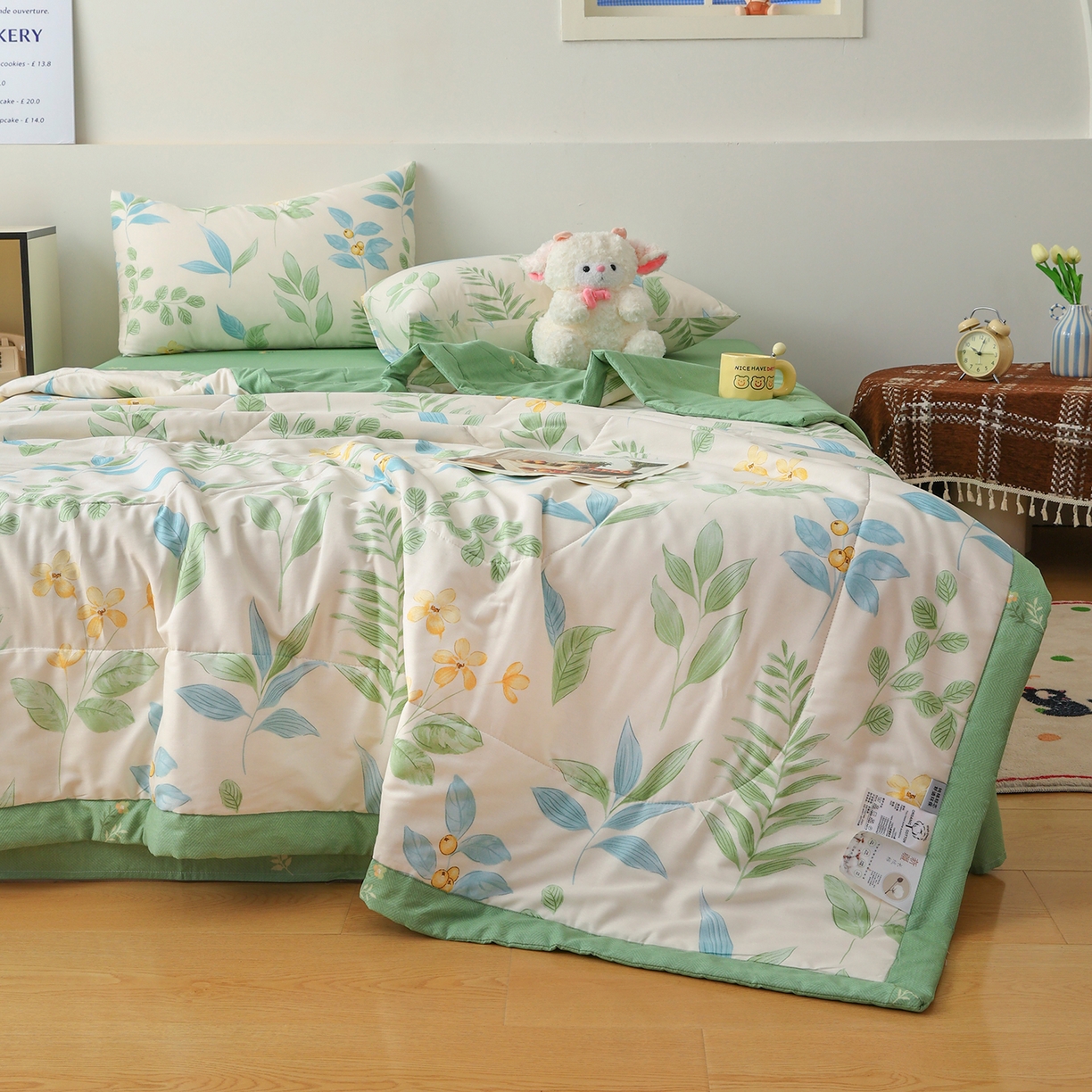 91家纺网 家纺一手货源 找家纺 尊妙被业 2026春夏新款全棉印花夏被空调被夏凉被 淡花香梦