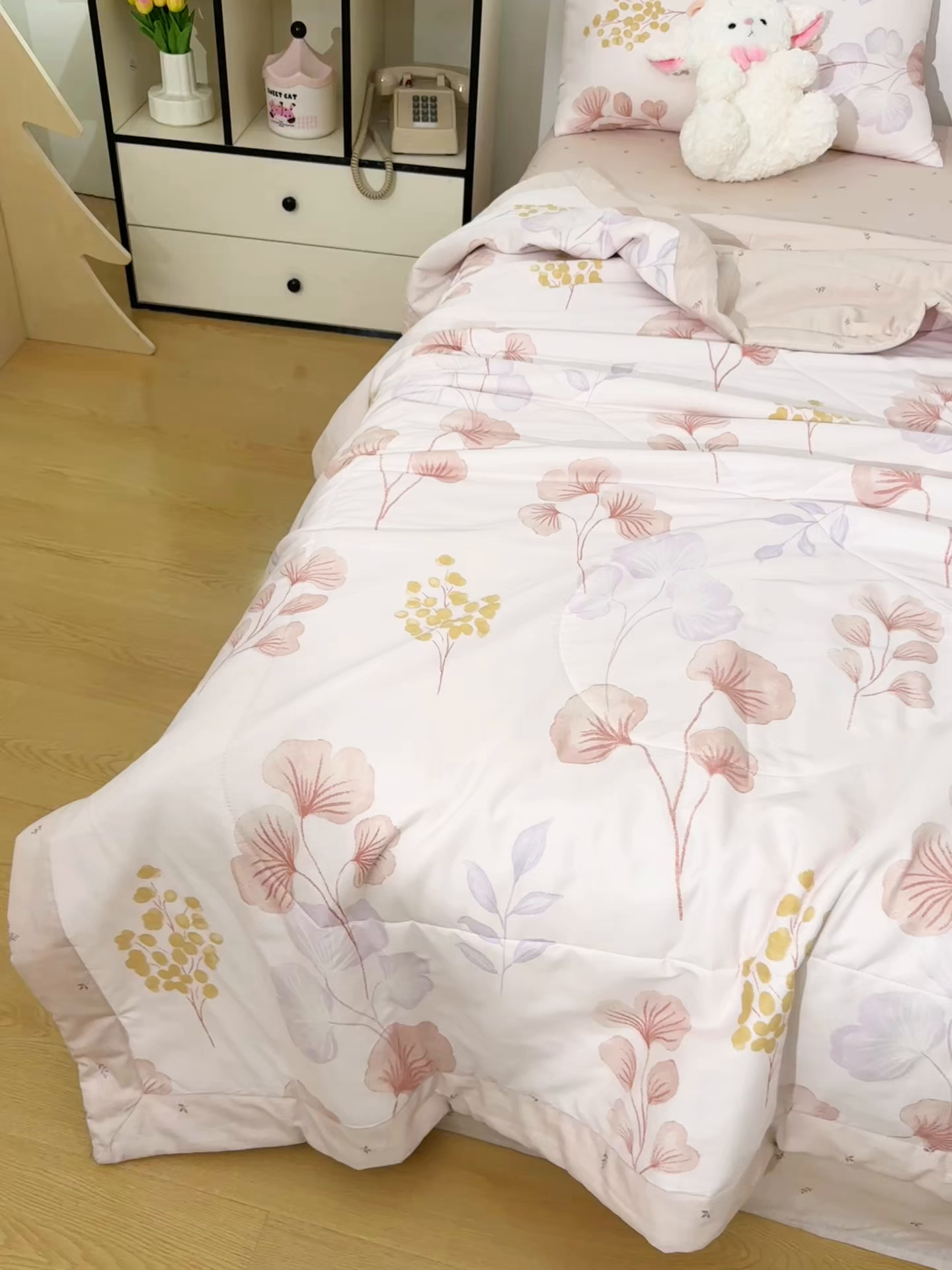 91家纺网 家纺一手货源 找家纺 尊妙被业 2026春夏新款全棉印花夏被空调被夏凉被 沐雪