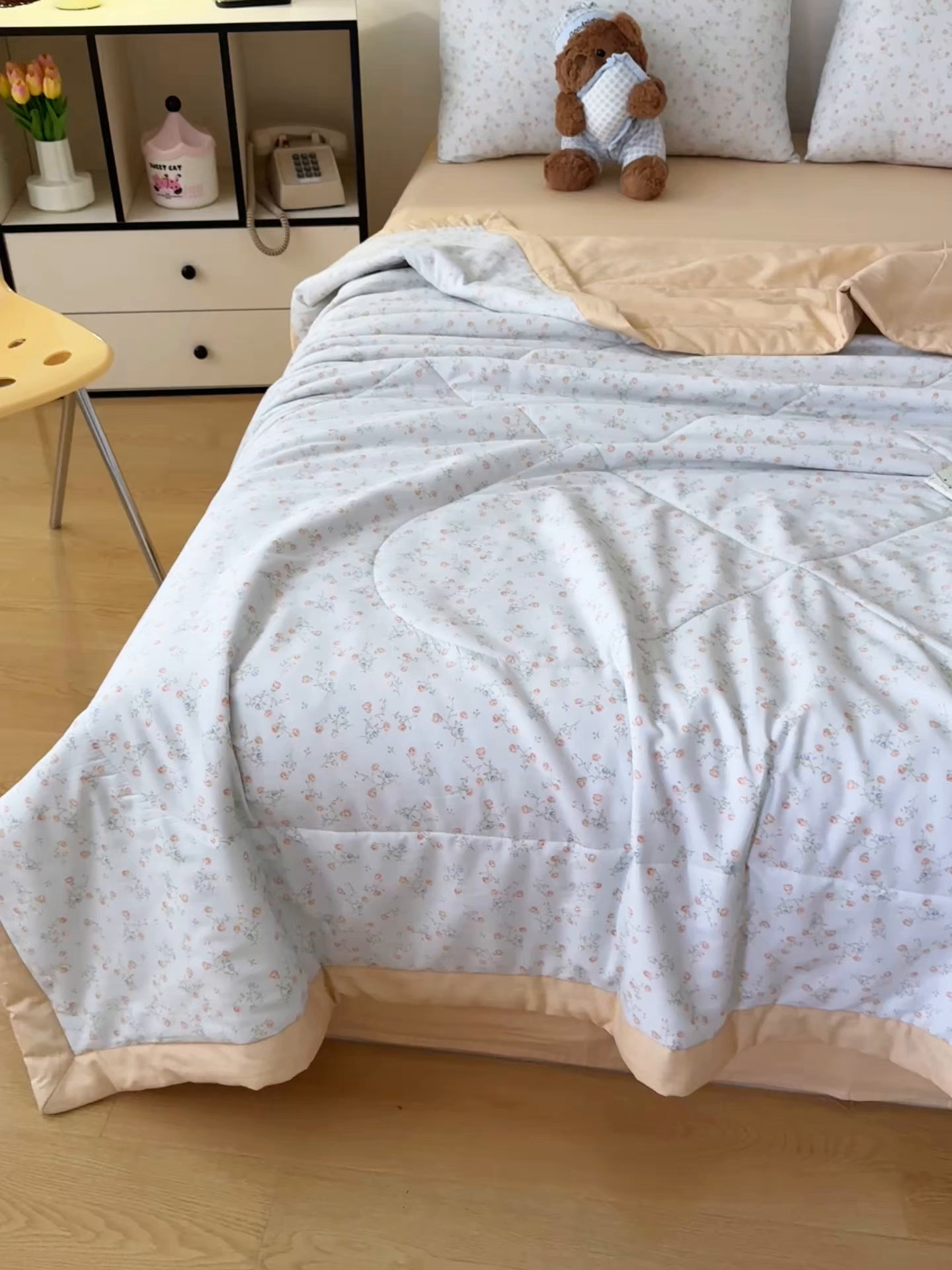 91家纺网 家纺一手货源 找家纺 尊妙被业 2026春夏新款全棉印花夏被空调被夏凉被 紫罗兰的梦