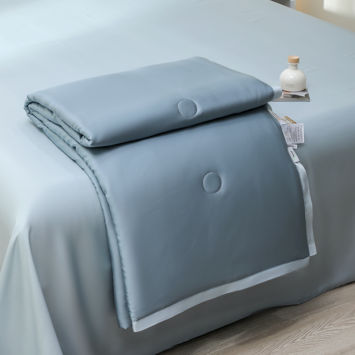 91家纺网 家纺一手货源 找家纺 禾时 2026新款奥地利进口兰精天丝夏被夏凉被空调被四件套 灰蓝色-冰川灰