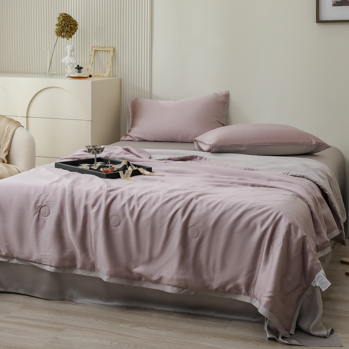 91家纺网 家纺一手货源 找家纺 禾时 2026新款奥地利进口兰精天丝夏被夏凉被空调被四件套 满天星紫-曙光银