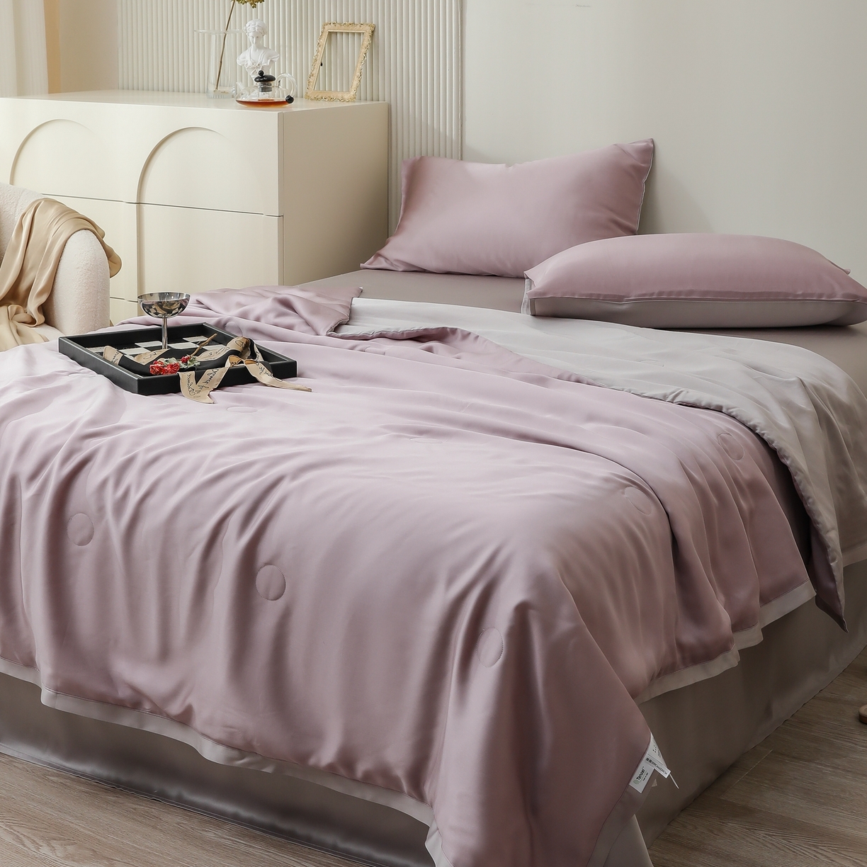 91家纺网 家纺一手货源 找家纺 禾时 2026新款奥地利进口兰精天丝夏被夏凉被空调被四件套 满天星紫-曙光银