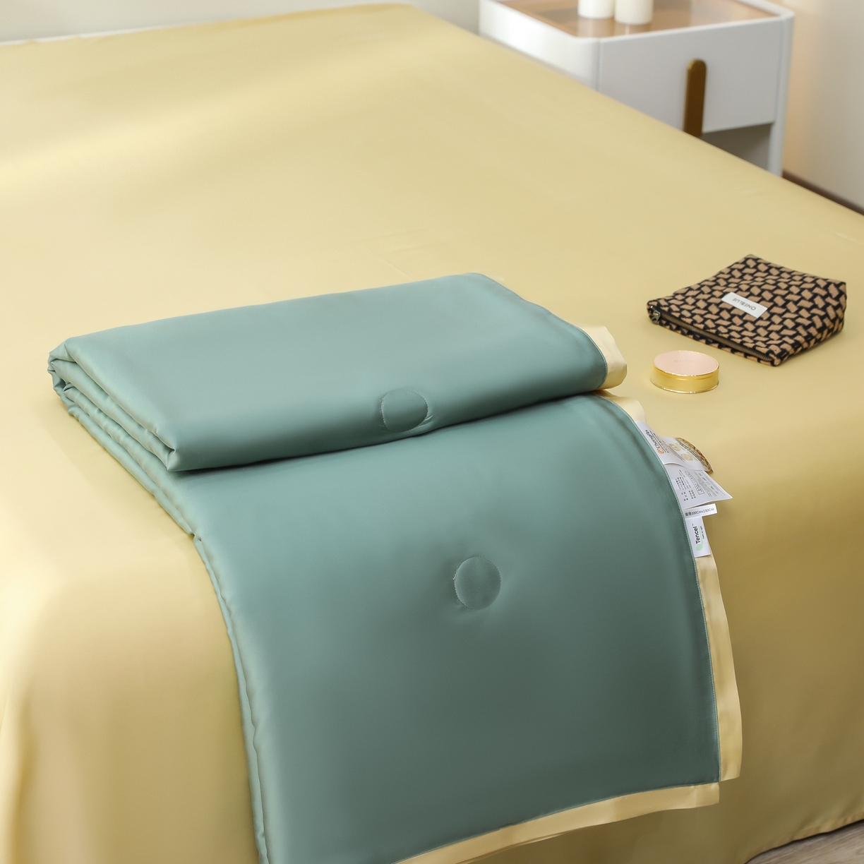 91家纺网 家纺一手货源 找家纺 禾时 2026新款奥地利进口兰精天丝夏被夏凉被空调被四件套 天青色-香槟金