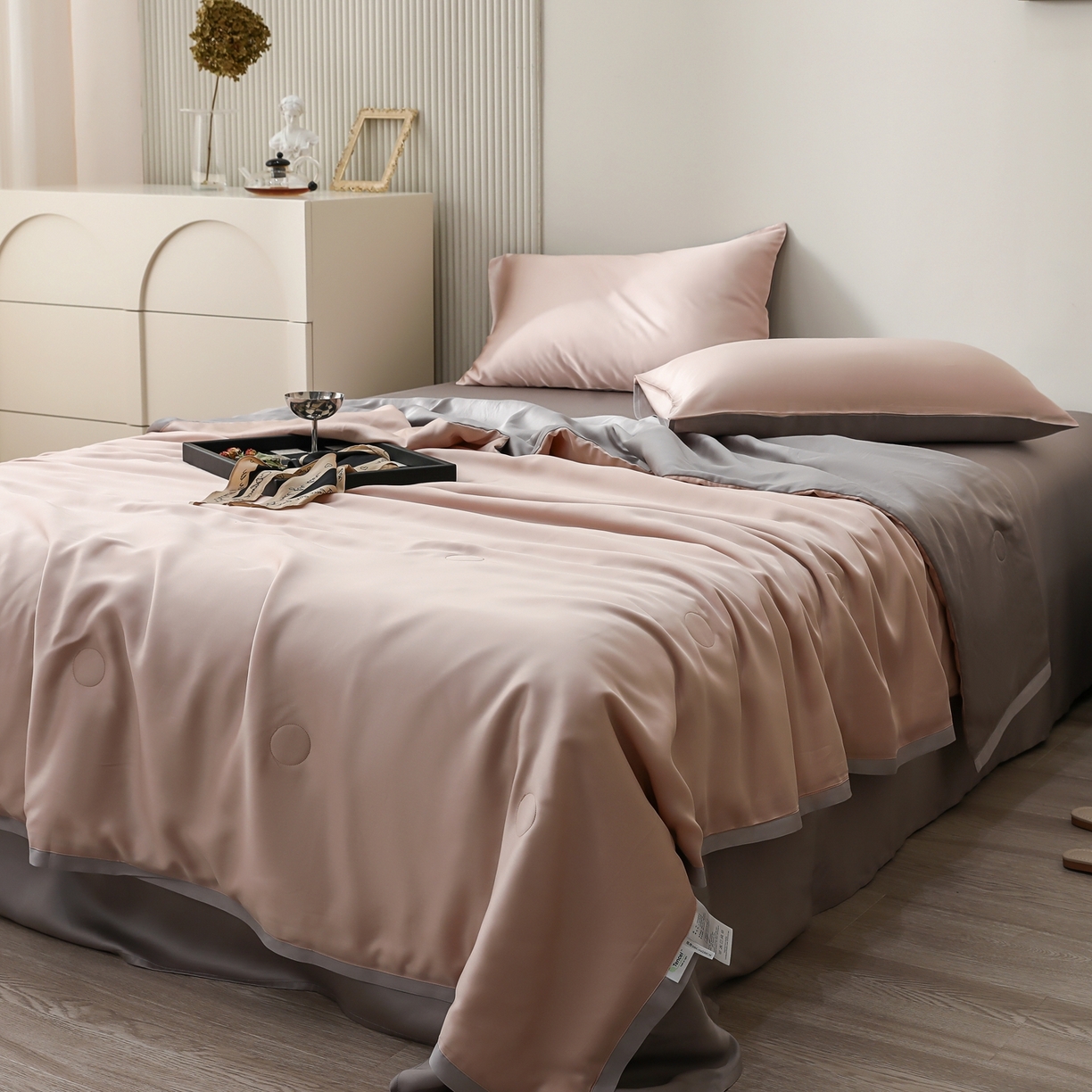 91家纺网 家纺一手货源 找家纺 禾时 2026新款奥地利进口兰精天丝夏被夏凉被空调被四件套 月光色-岩石灰