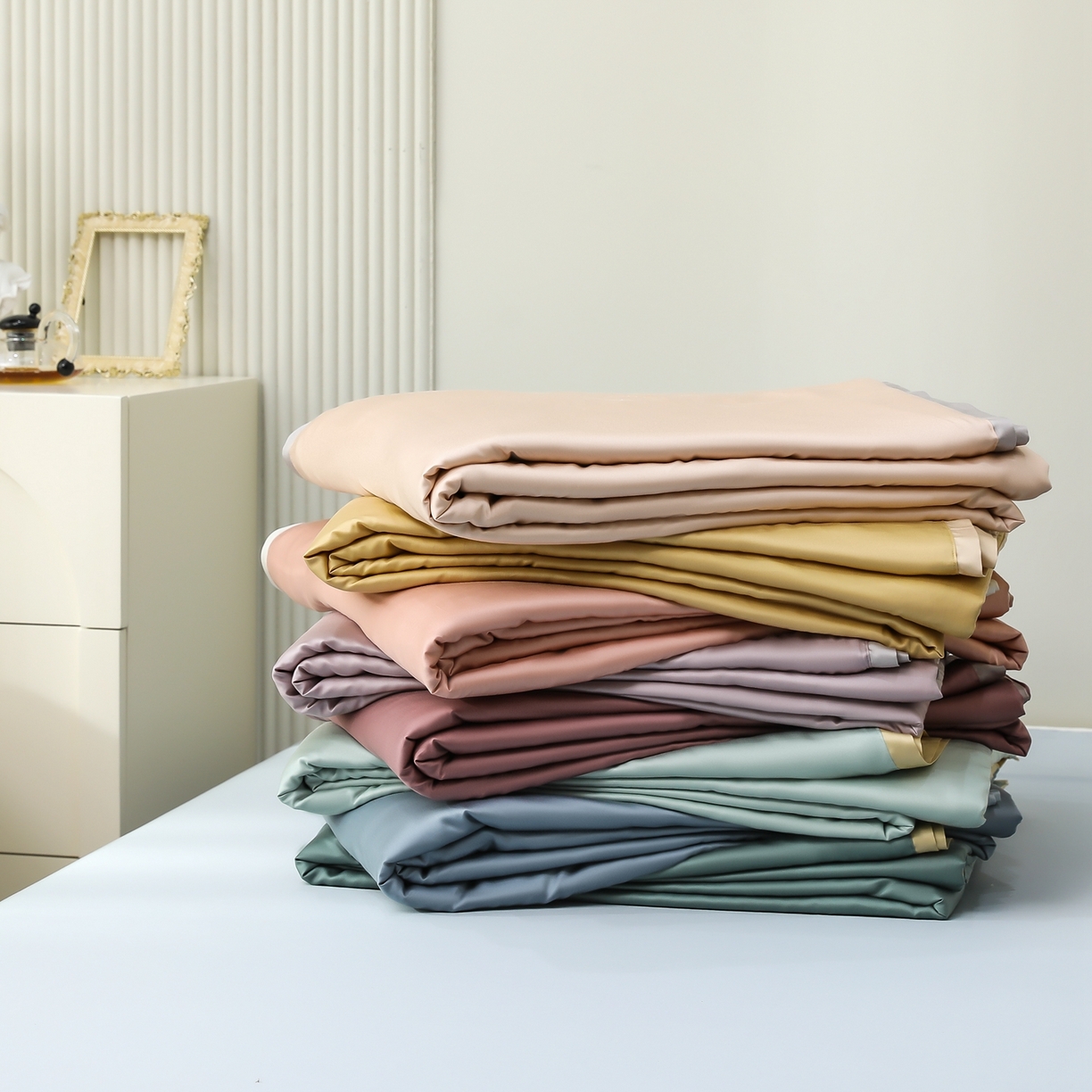 91家纺网 家纺一手货源 找家纺 禾时 2026新款奥地利进口兰精天丝夏被夏凉被空调被四件套 组合图仅供展示不可下单