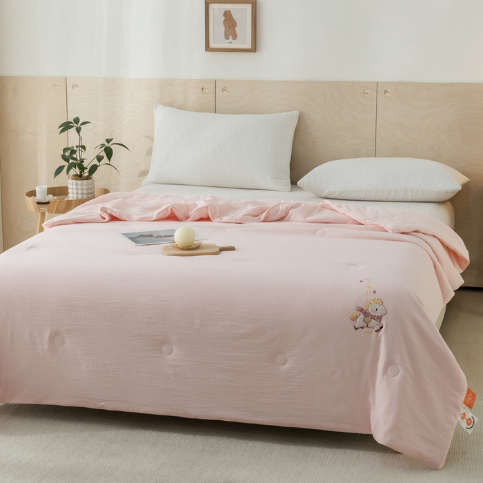 91家纺网 家纺一手货源 找家纺 yyds网供 2026新款云顶棉皱皱纱夏被空调被双层纱薄夏被夏凉被空调被-马上有钱 马上有钱-粉玉