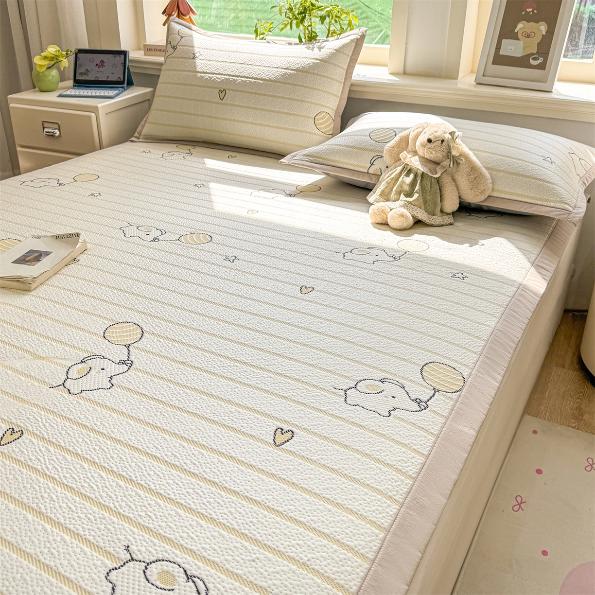 91家纺网 家纺一手货源 找家纺 源舍家纺 2026新款A类PE卡通凉席三件套小红书爆款可水洗空调软席凉感值超0.25-床席 气球小象-黄啵啵床席款