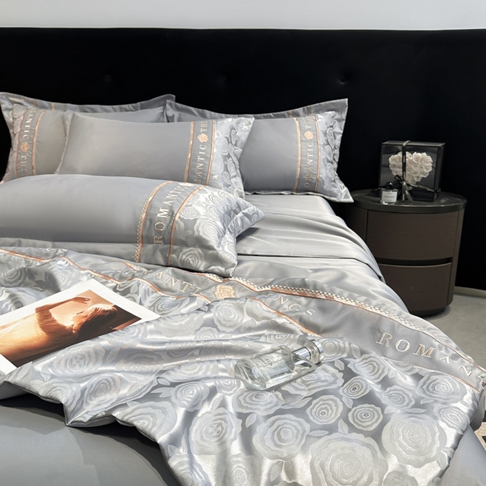 91家纺网 家纺一手货源 找家纺 （总）金牛座家纺 2026新款亮丝贡缎提花刺绣夏被夏凉被空调被四件套-恋曲