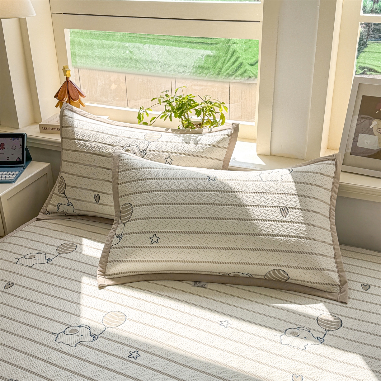 91家纺网 家纺一手货源 找家纺 源舍家纺 2026新款A类PE卡通凉席三件套小红书爆款可水洗空调软席凉感值超0.25-床席 气球小象-咖啵啵床席款