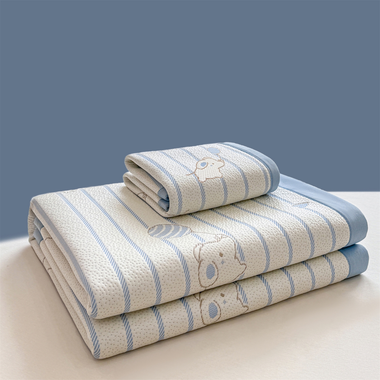 91家纺网 家纺一手货源 找家纺 源舍家纺 2026新款A类PE卡通凉席三件套小红书爆款可水洗空调软席凉感值超0.25-床席 气球小象-蓝啵啵床席款