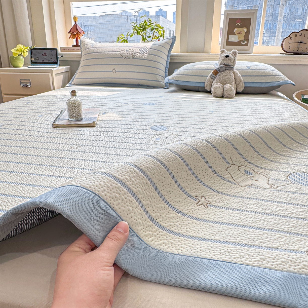 91家纺网 家纺一手货源 找家纺 源舍家纺 2026新款A类PE卡通凉席三件套小红书爆款可水洗空调软席凉感值超0.25-床席 气球小象-蓝啵啵床席款