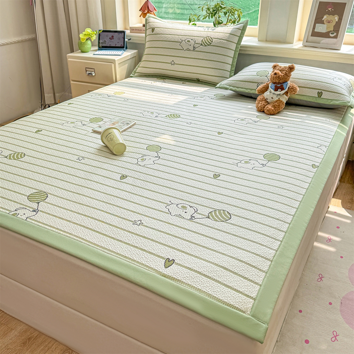 91家纺网 家纺一手货源 找家纺 源舍家纺 2026新款A类PE卡通凉席三件套小红书爆款可水洗空调软席凉感值超0.25-床席 气球小象-绿啵啵床席款