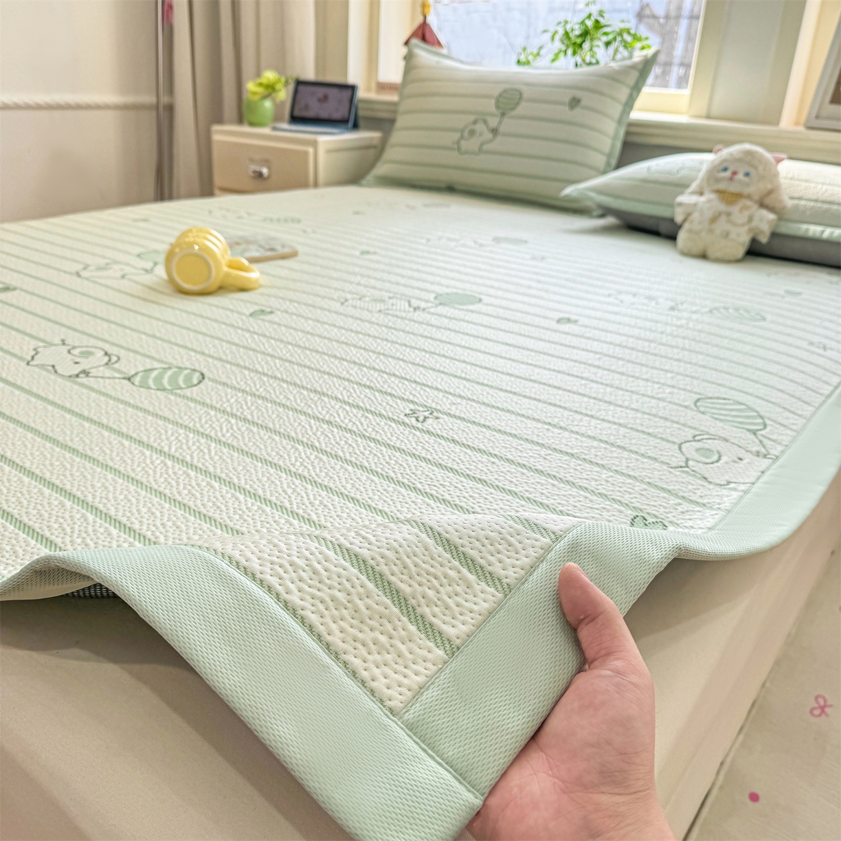 91家纺网 家纺一手货源 找家纺 源舍家纺 2026新款A类PE卡通凉席三件套小红书爆款可水洗空调软席凉感值超0.25-床席 气球小象-青啵啵床席款