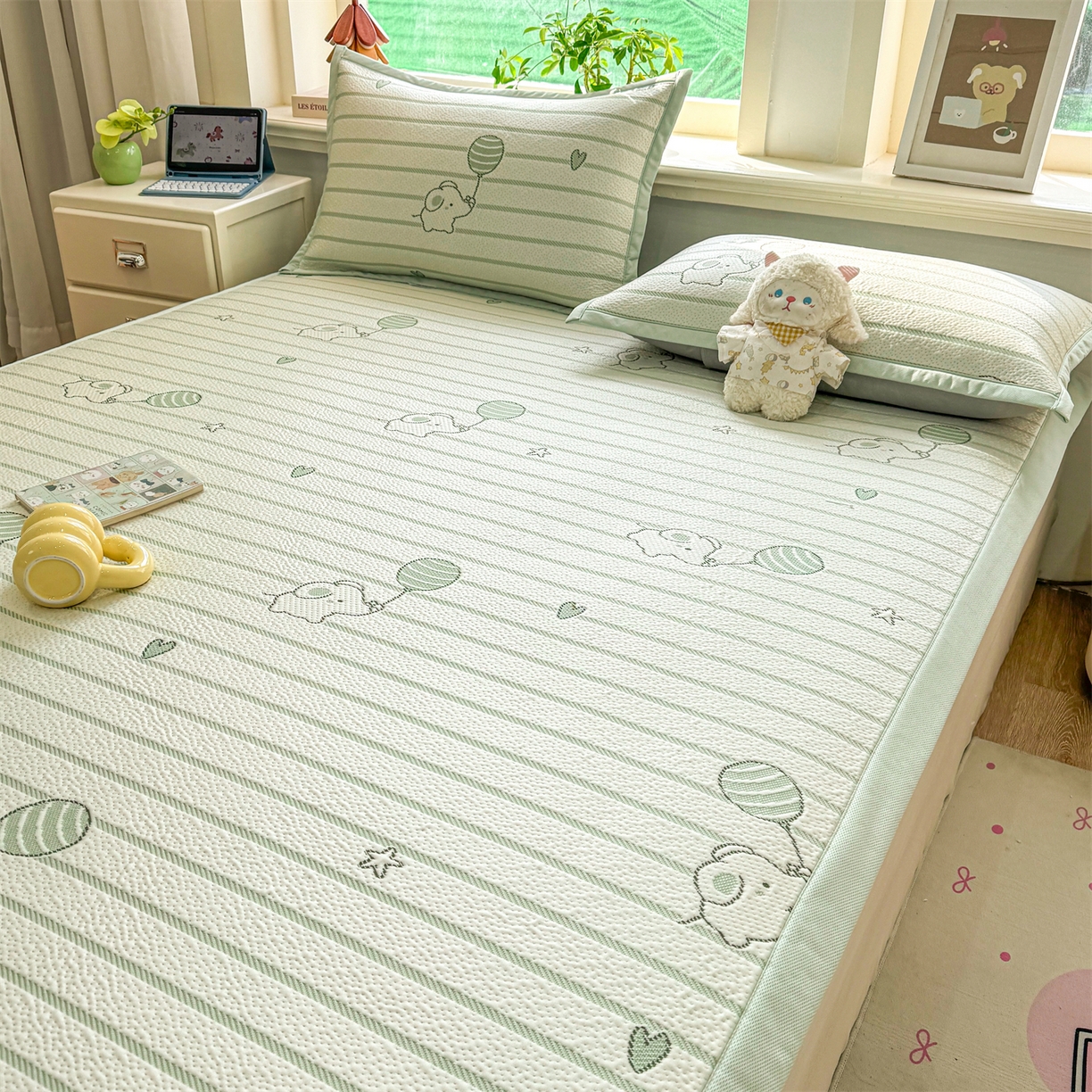 91家纺网 家纺一手货源 找家纺 源舍家纺 2026新款A类PE卡通凉席三件套小红书爆款可水洗空调软席凉感值超0.25-床席 气球小象-青啵啵床席款