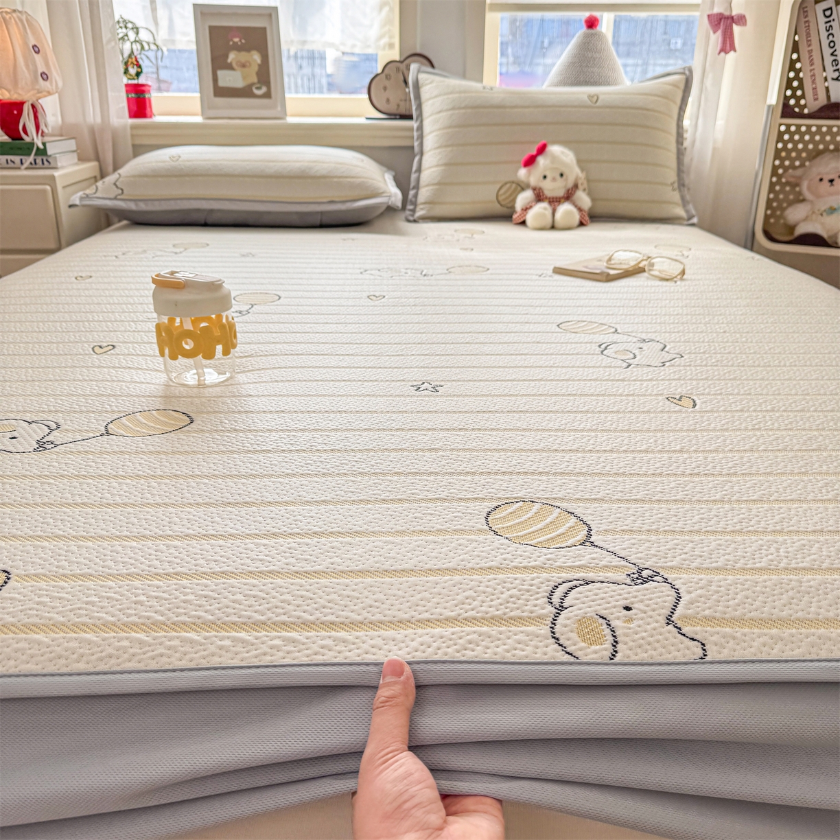 91家纺网 家纺一手货源 找家纺 源舍家纺 2026新款A类PE卡通凉席三件套小红书爆款可水洗空调软席凉感值超0.25-床席 气球小象-黄啵啵床笠款