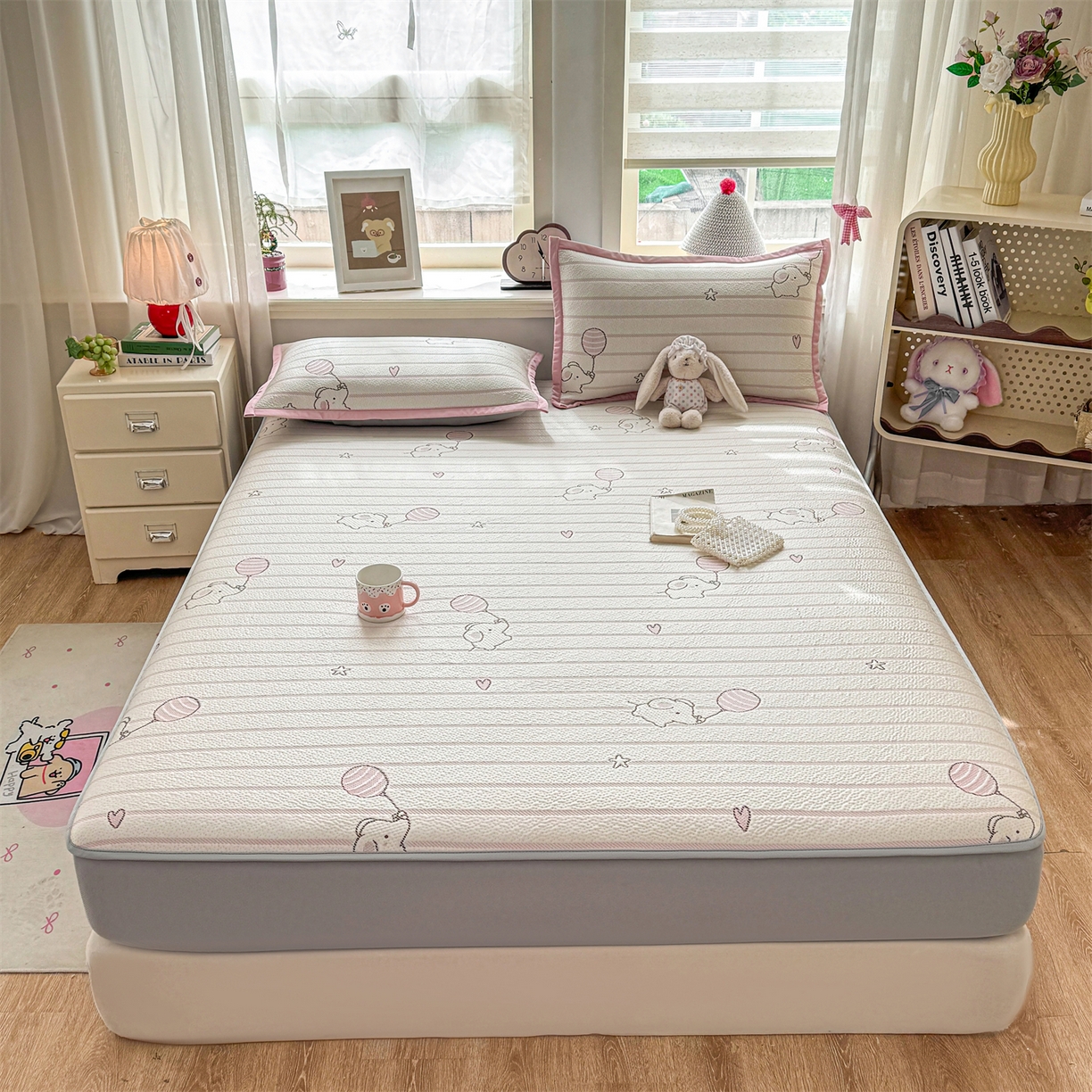 91家纺网 家纺一手货源 找家纺 源舍家纺 2026新款A类PE卡通凉席三件套小红书爆款可水洗空调软席凉感值超0.25-床席 气球小象-粉啵啵床笠款