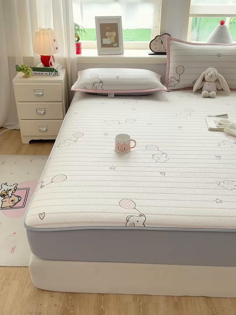 91家纺网 家纺一手货源 找家纺 源舍家纺 2026新款A类PE卡通凉席三件套小红书爆款可水洗空调软席凉感值超0.25-床席 气球小象-粉啵啵床笠款